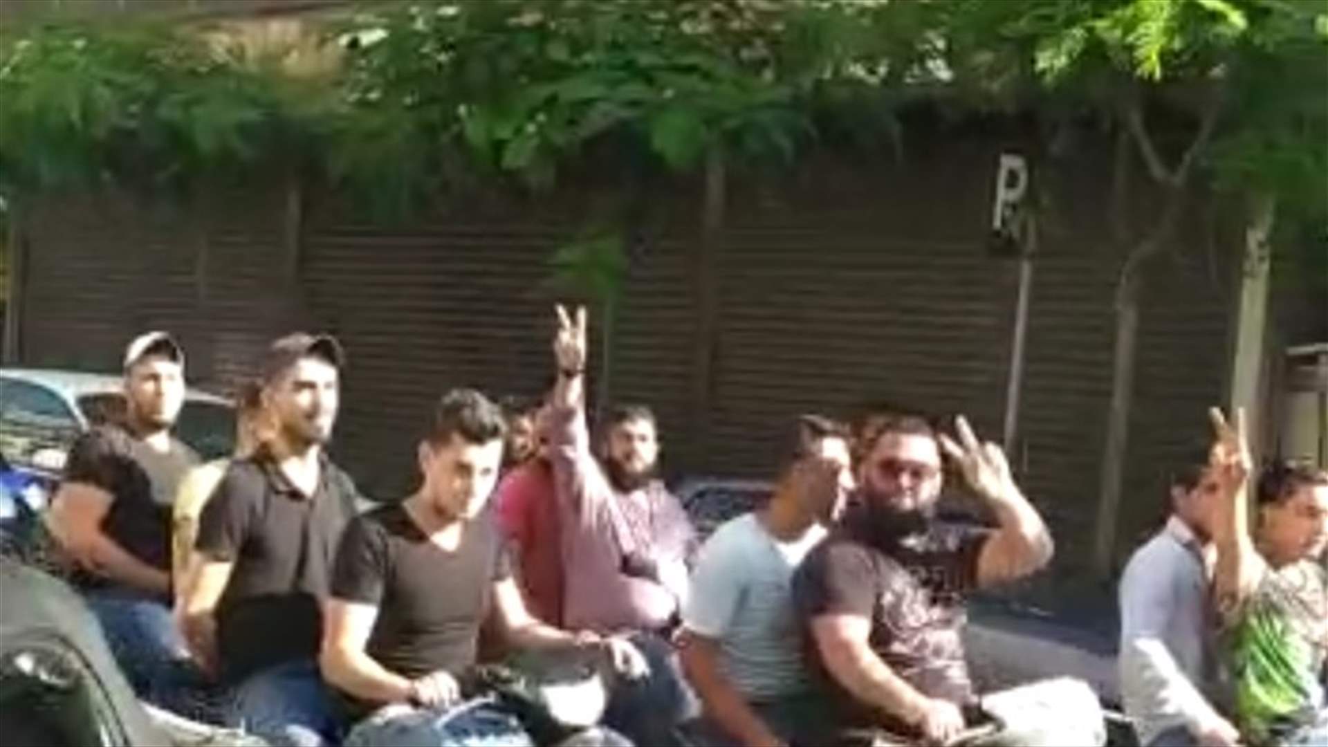 مسيرة دراجات وسيارات في شوارع طرابلس إحتجاجا على تردي الأوضاع الإقتصادية