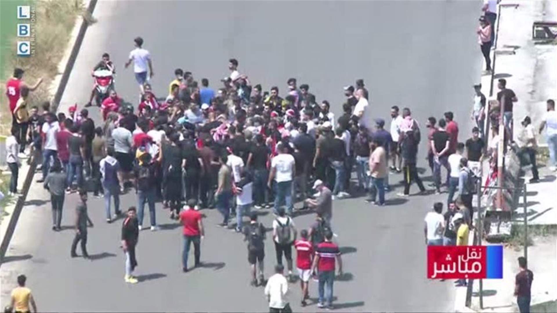 Tensions among protesters at Martyrs Square – [VIDEO]