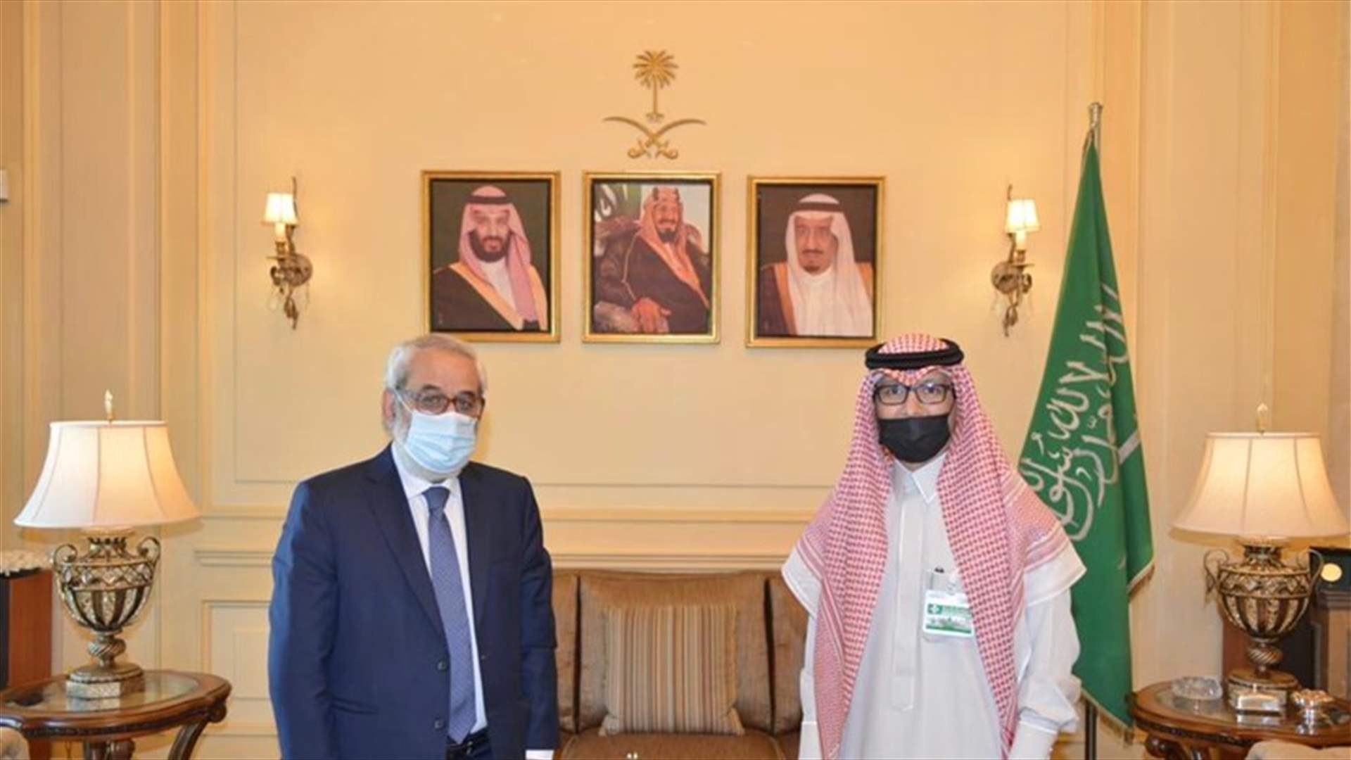 بخاري التقى بقرادونيان وكيدانيان