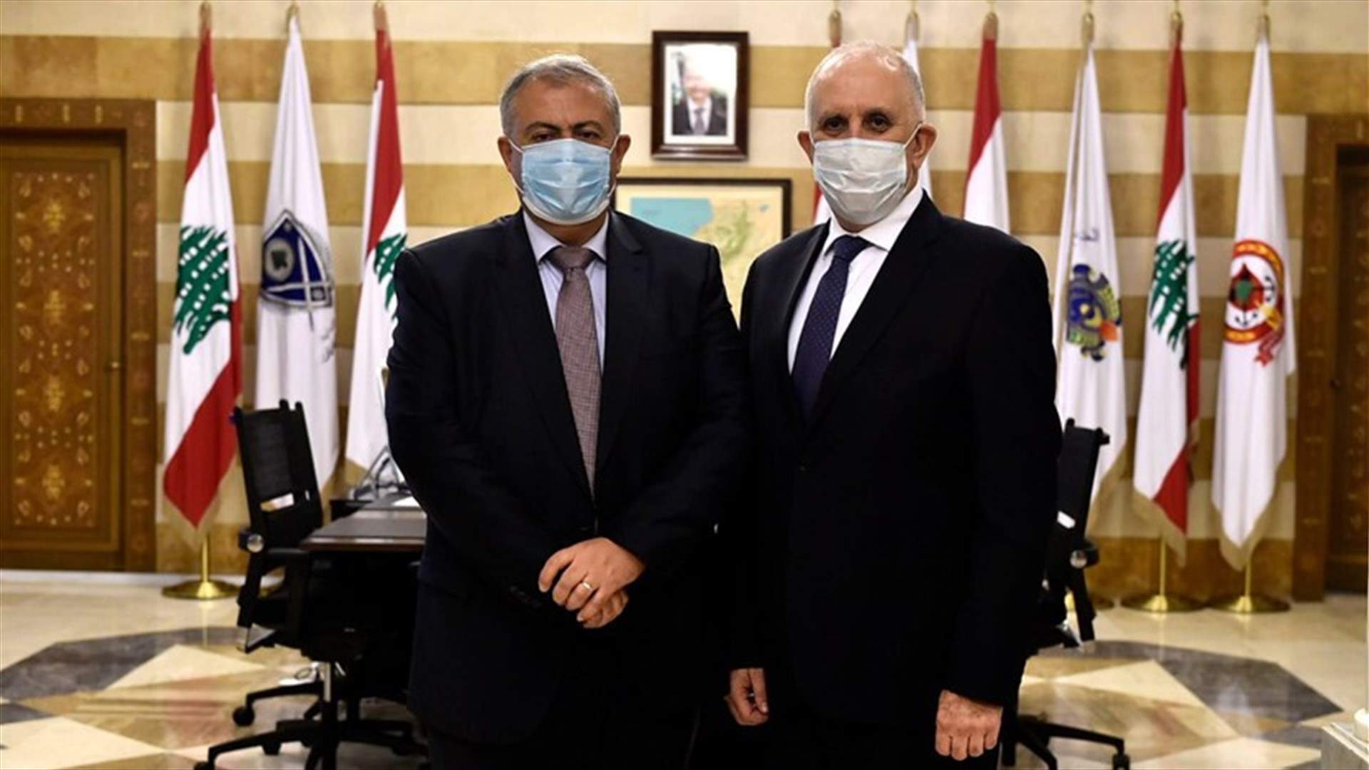 فهمي عرض مع الجابر العلاقات مع قطر والتقى محافظ بيروت