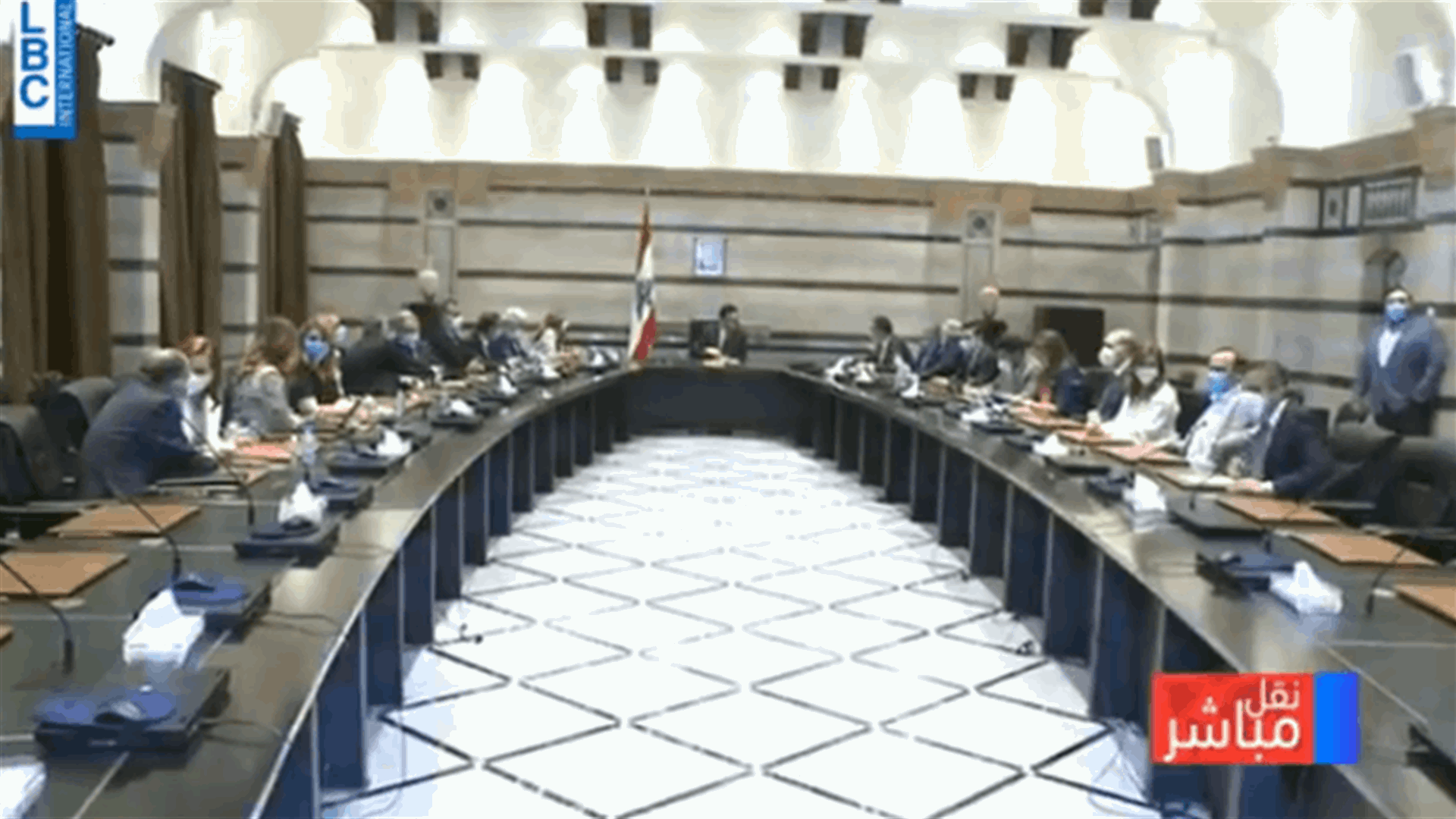 اللواء ابراهيم التقى دياب قبيل الجلسة... ومصادر حكومية تؤكد أن الحكومة لن تستقيل