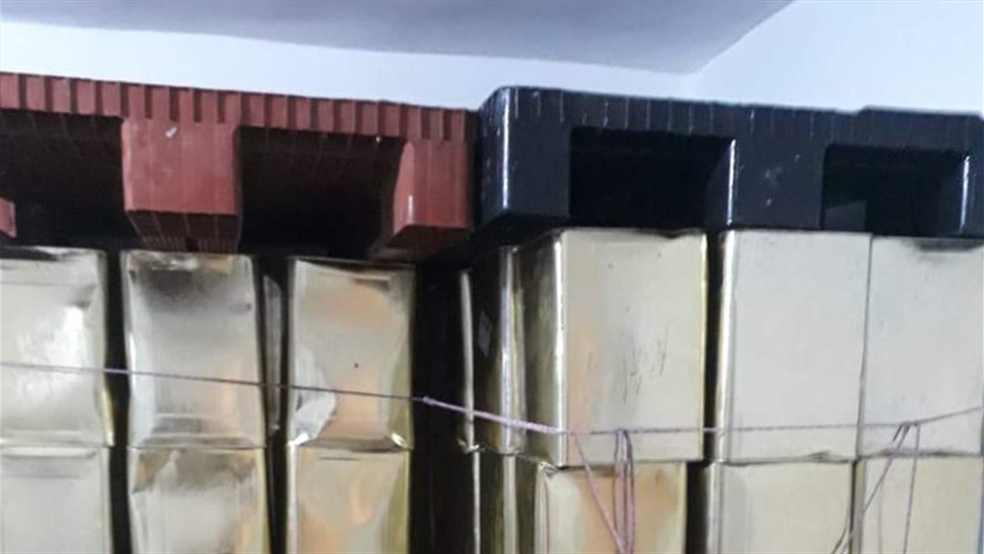 الجمارك تضبط كمية من الاجبان المهربة غير المطابقة للمواصفات (صوَر)