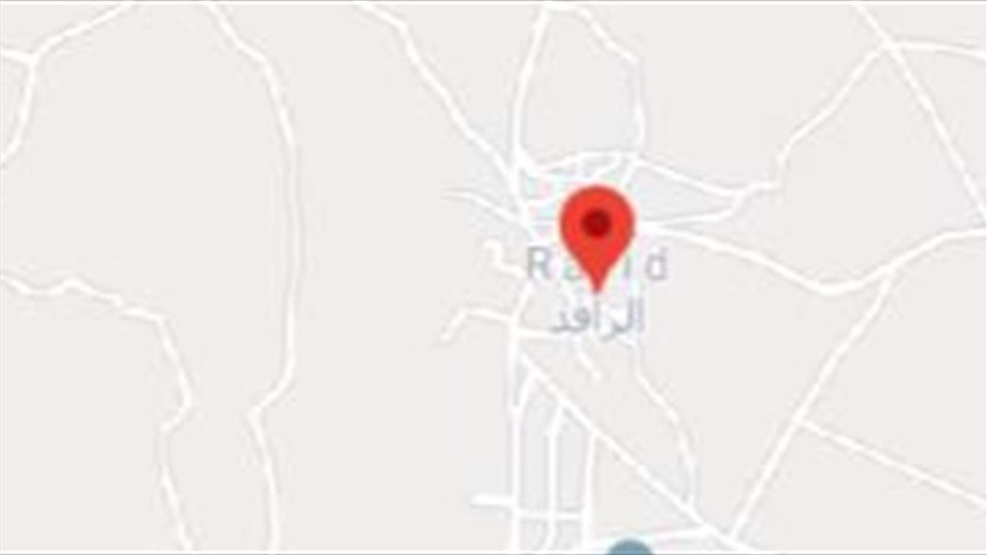 محتجون اقفلوا طريق المصنع راشيا في بلدة الرفيد