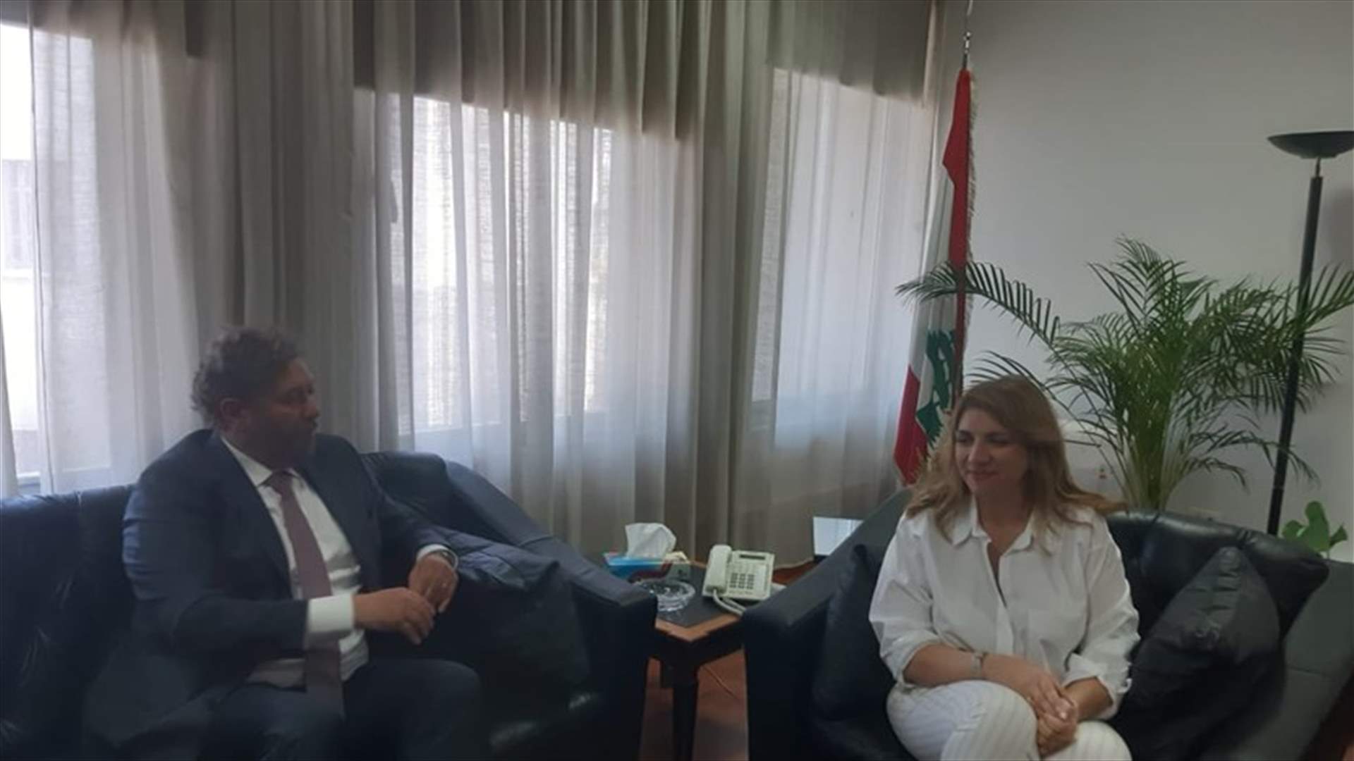 نجم وافرام بحثا قانون التجارة العامة... افرام: يحتاج إلى تطوير وتعديل عدد من النقاط فيه