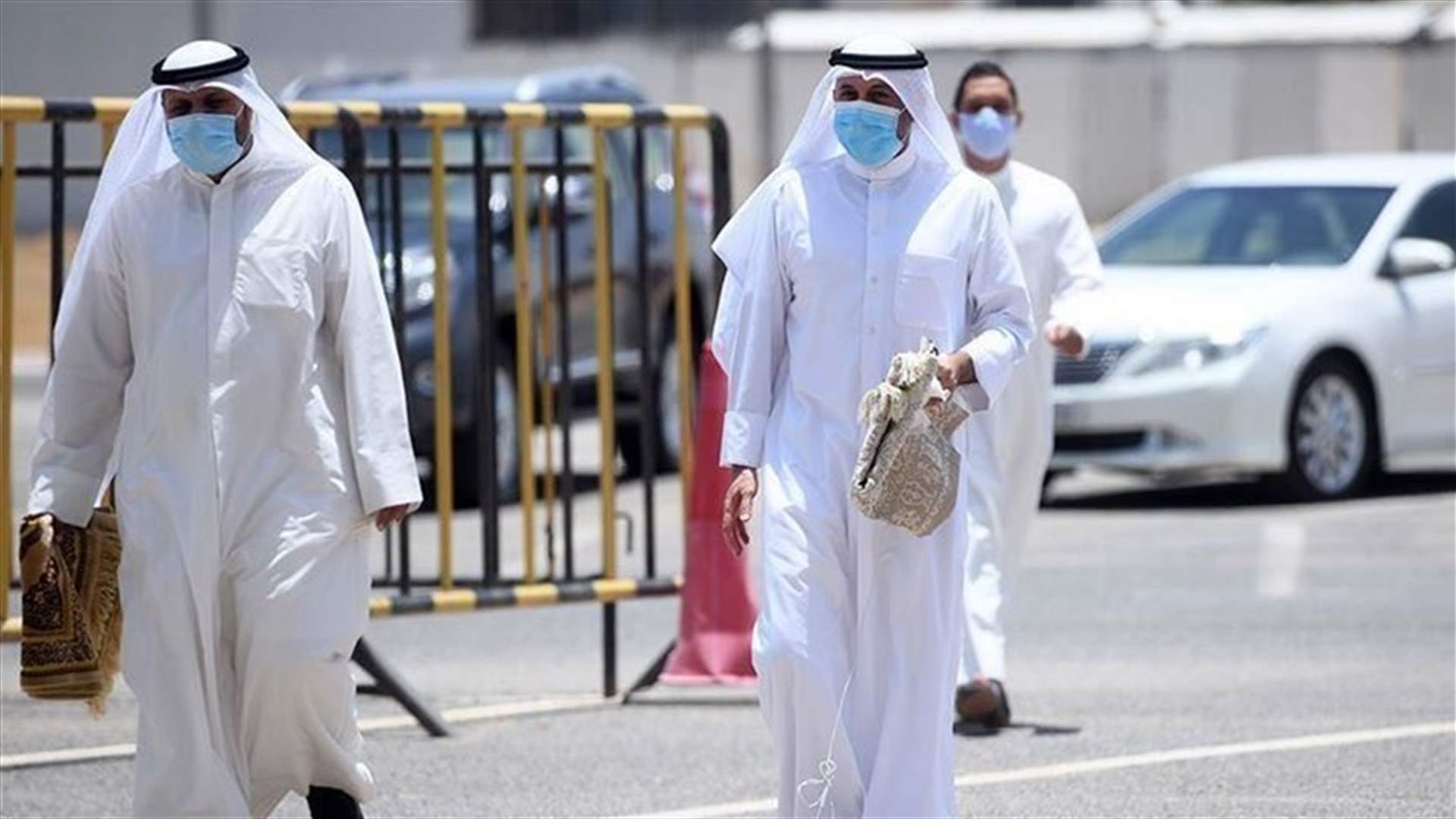 Kuwait eases curfew hours, extends phase one for a week