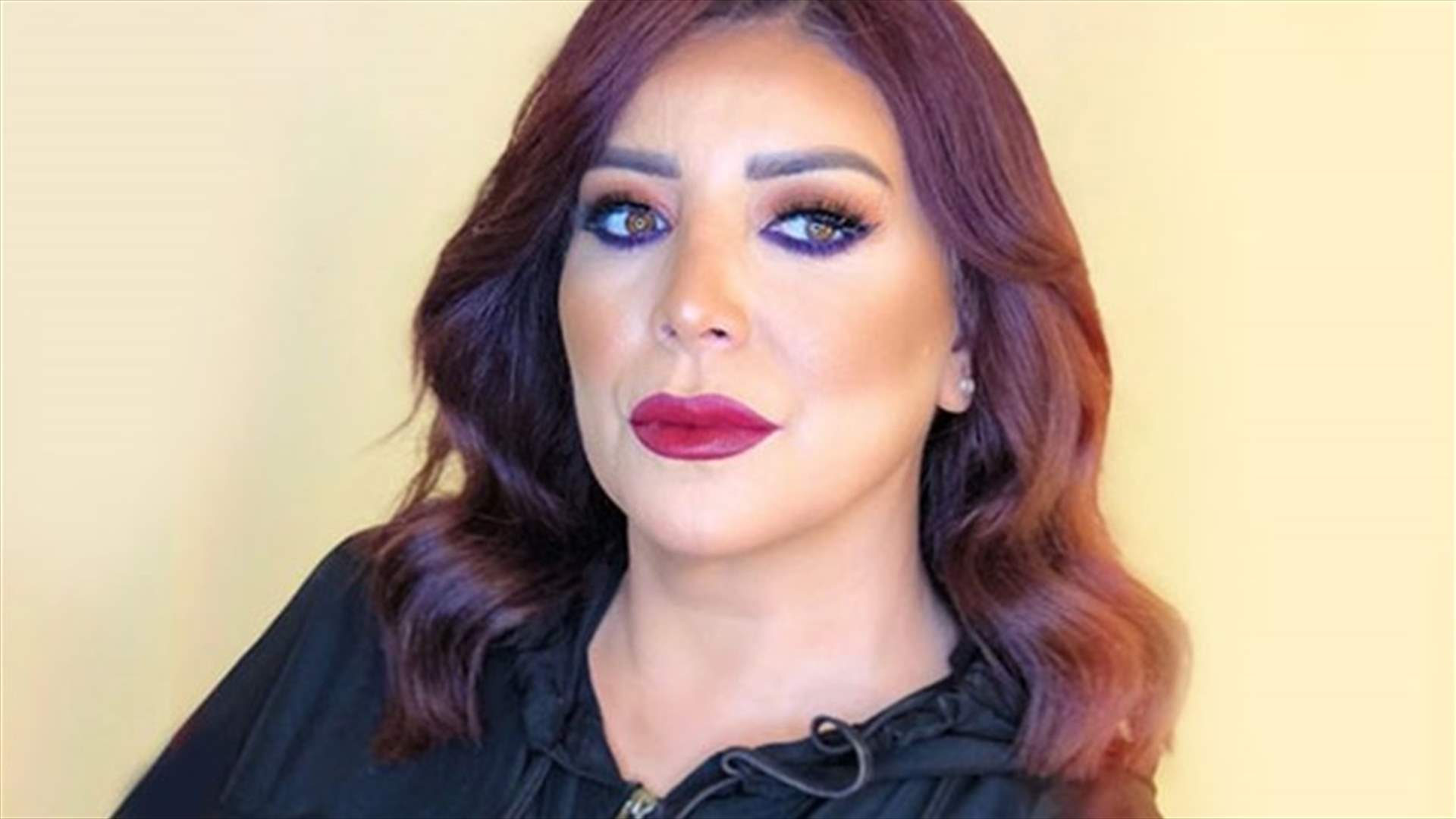 شكران مرتجى تحضن والدتها المُسنّة بتأثّر: &quot;هي هلق بنتي&quot; (فيديو)