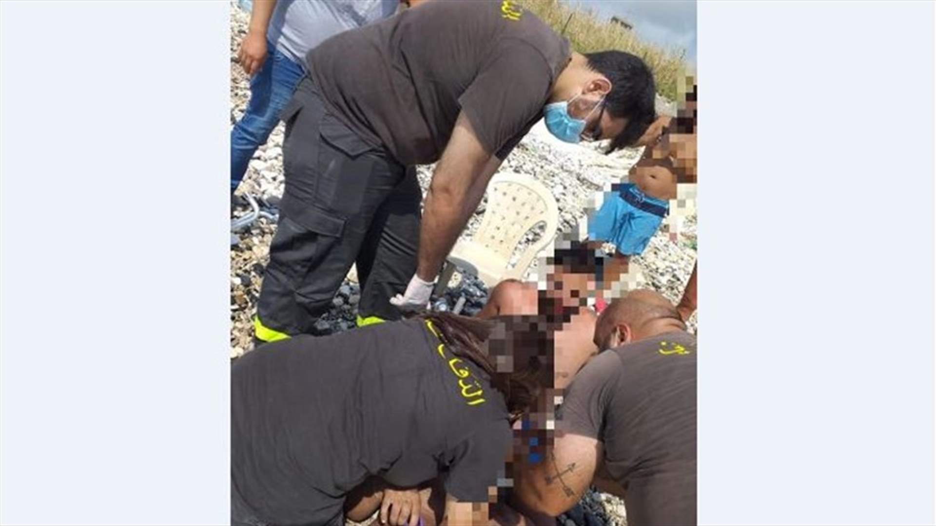إنقاذ شخصين من الغرق مقابل  شاطئ نهر إبراهيم