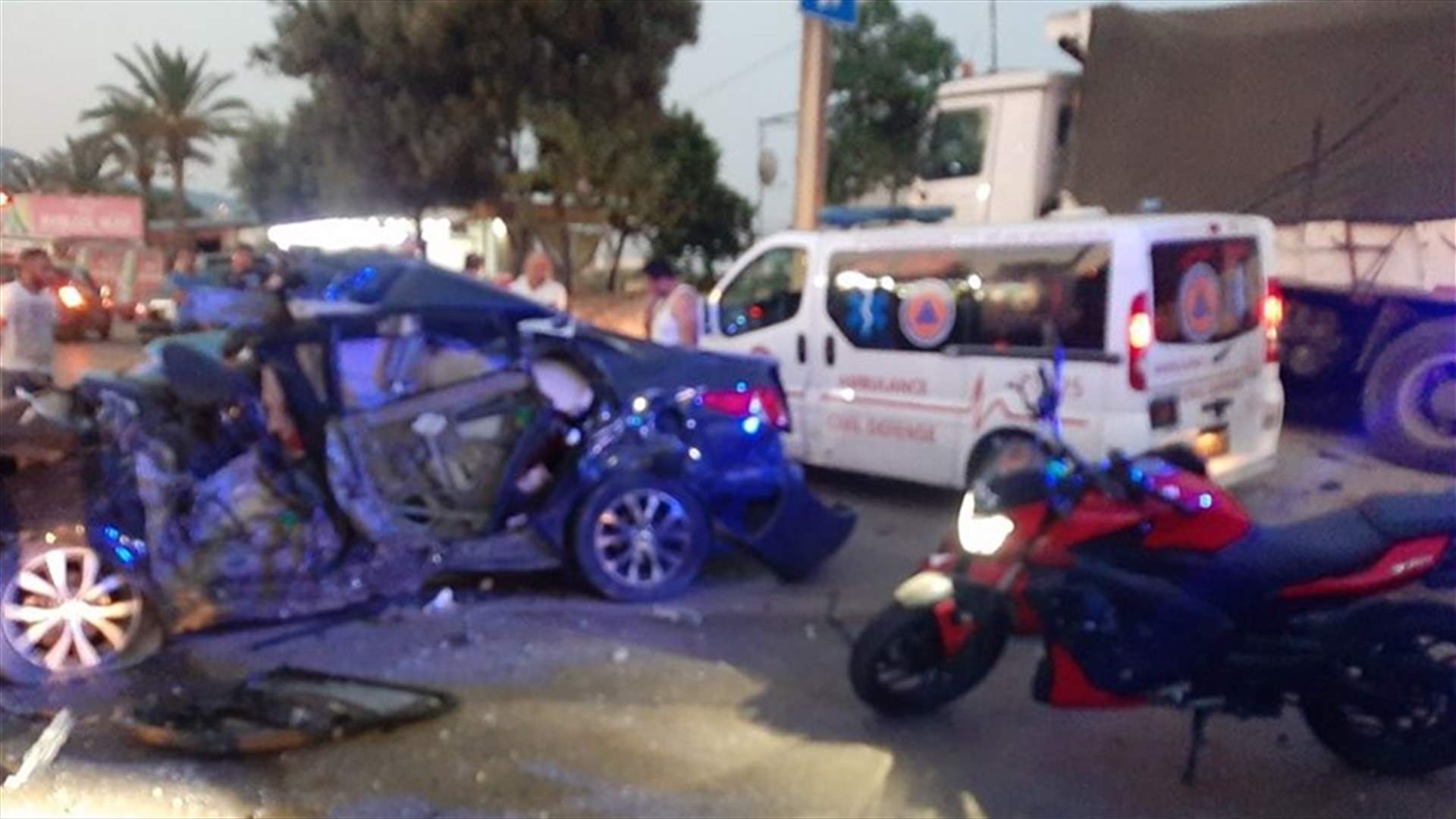 قتيل بحادث سير مروع على اوتوستراد جبيل... (صور)