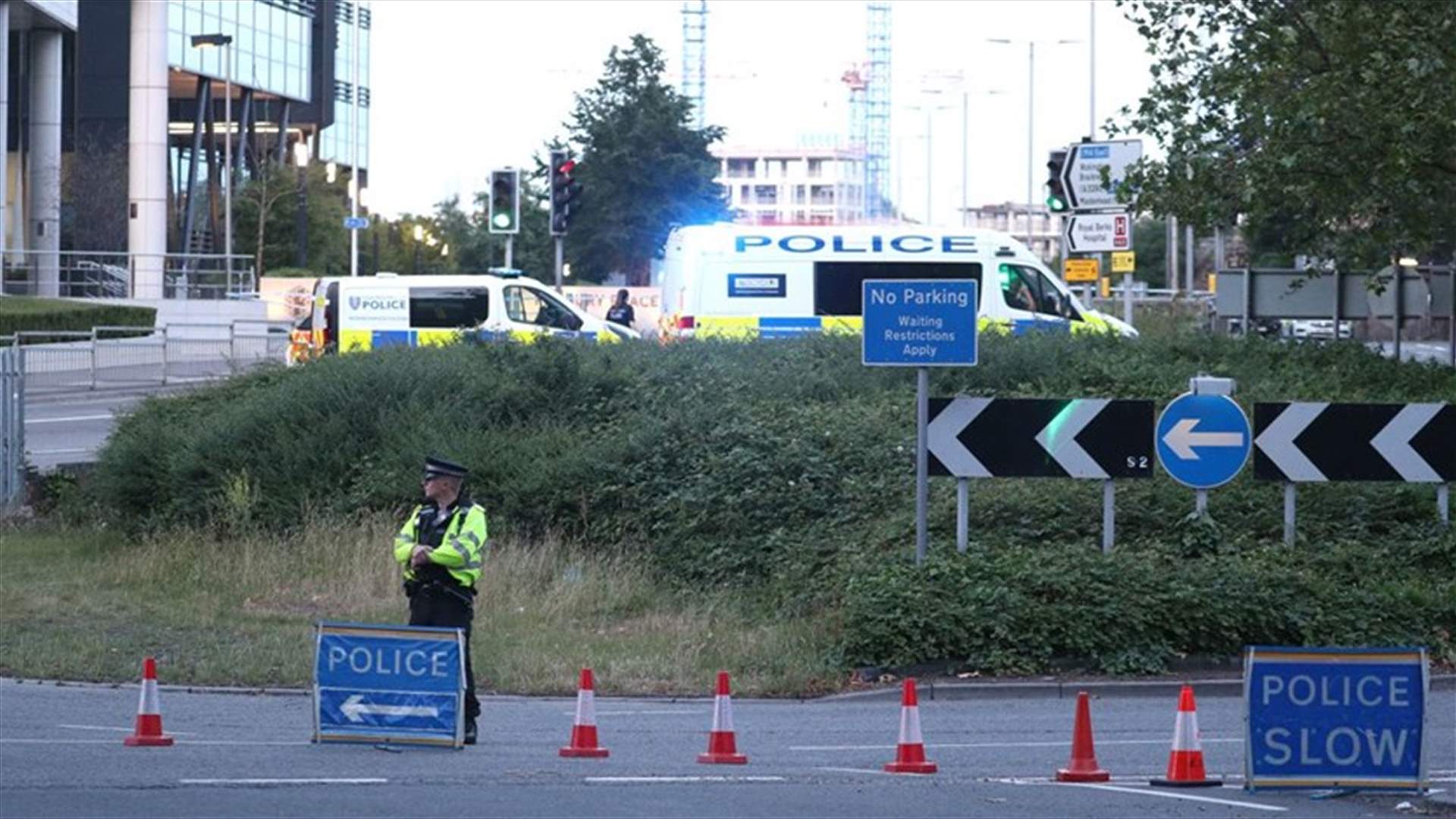 شرطة بريطانيا تتعامل مع حادث الطعن في ريدينج على أنه عمل إرهابي