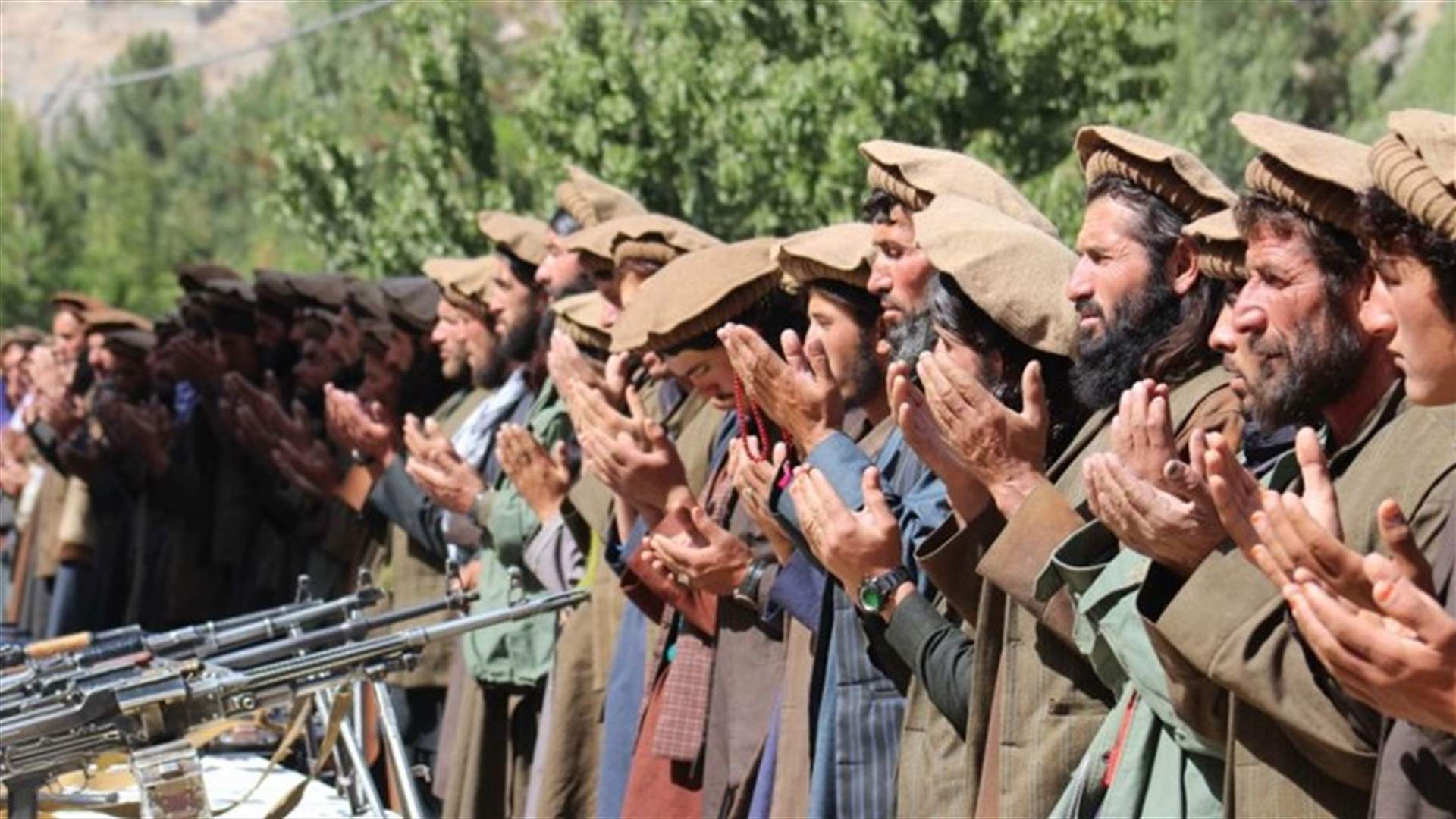 حركة طالبان تخطف عشرات المدنيين وسط مساعي السلام