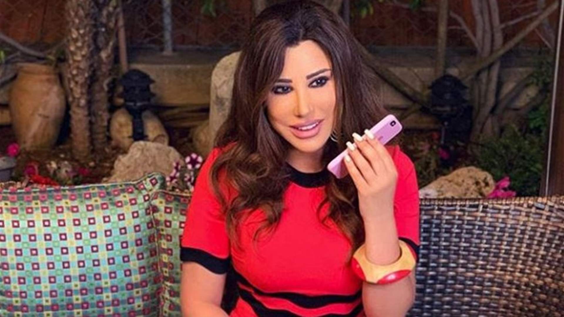 نجوى كرم: يمكن للرجل أن يدمّر حياة الفنانة.. وأخشى إستمرار حفلات الأونلاين