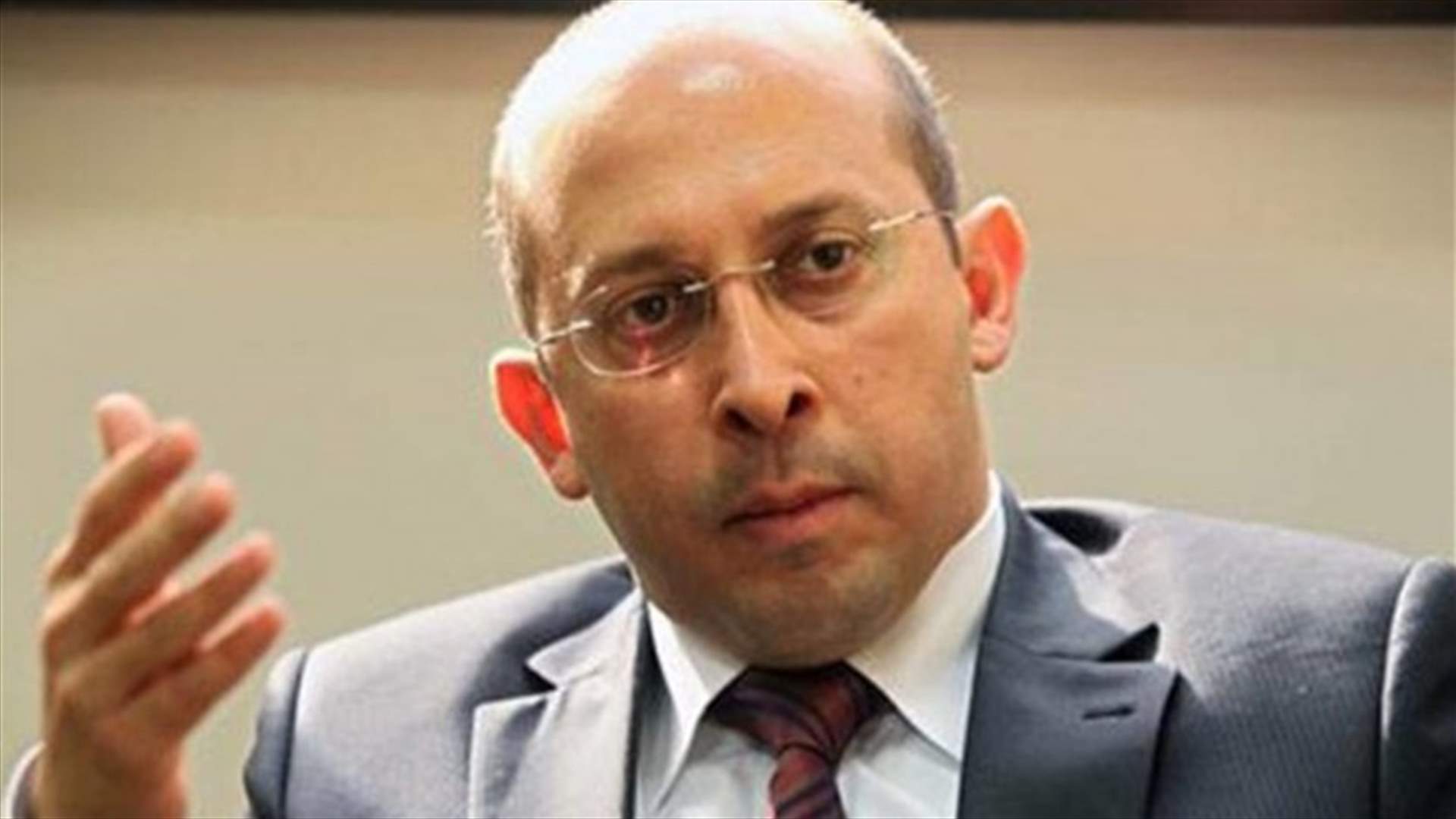 آلان عون: حق التظاهر مقدس ومقاضاة من قام بالشغب إلزامية