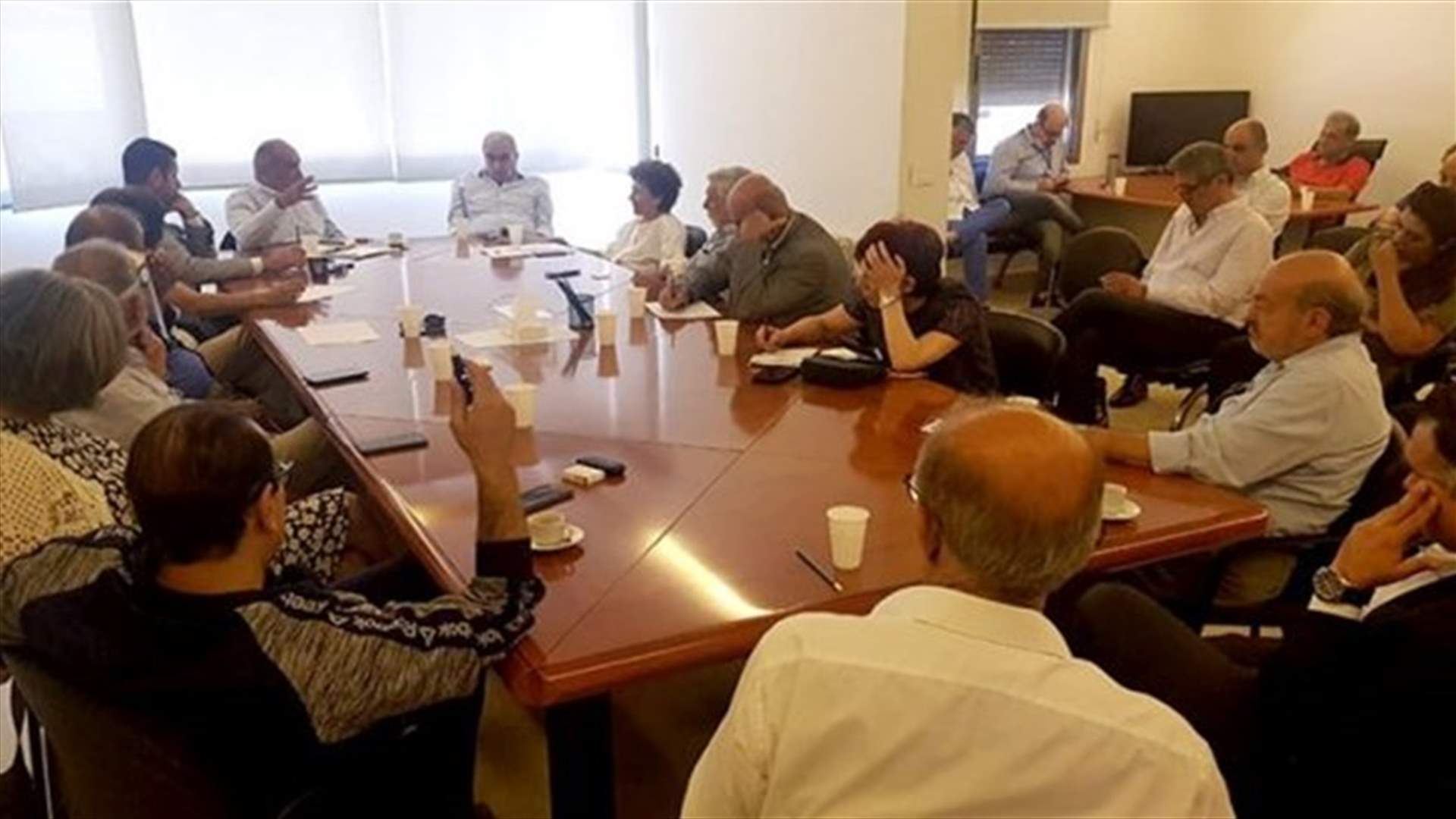 حركة المبادرة الوطنية ولقاء سيدة الجبل: لقاء بعبدا بمثابة إعلان إفلاس الحكومة