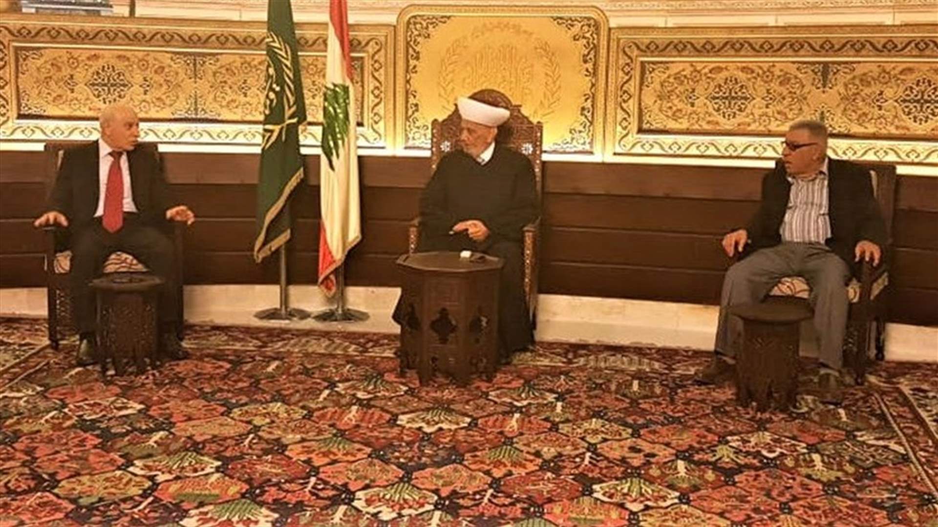 دريان بحث مع وفد الجبهة الديموقراطية في الوضع الفلسطيني... فيصل: حرصاء على السلم الأهلي والاستقرار في لبنان