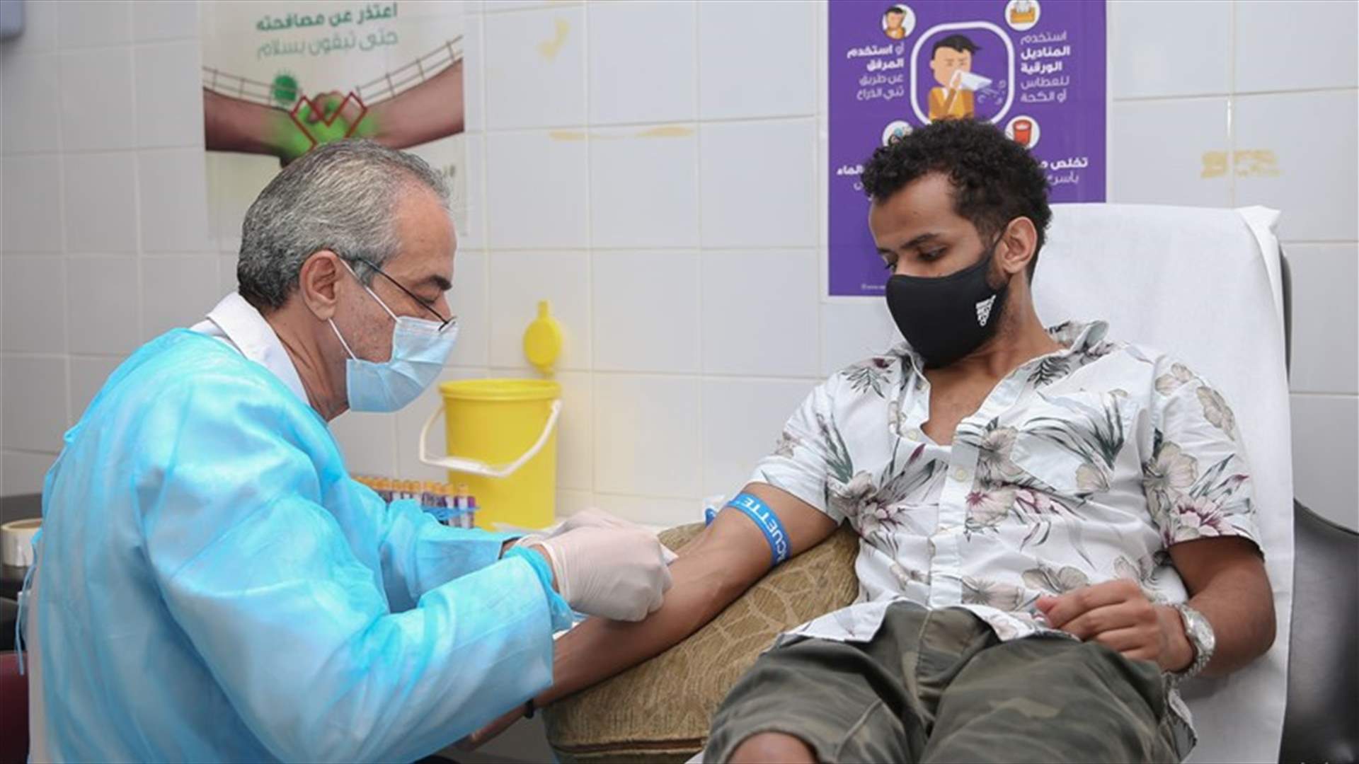 لاعبو الأندية السعودية لكرة القدم يخضعون لفحوصات طبية