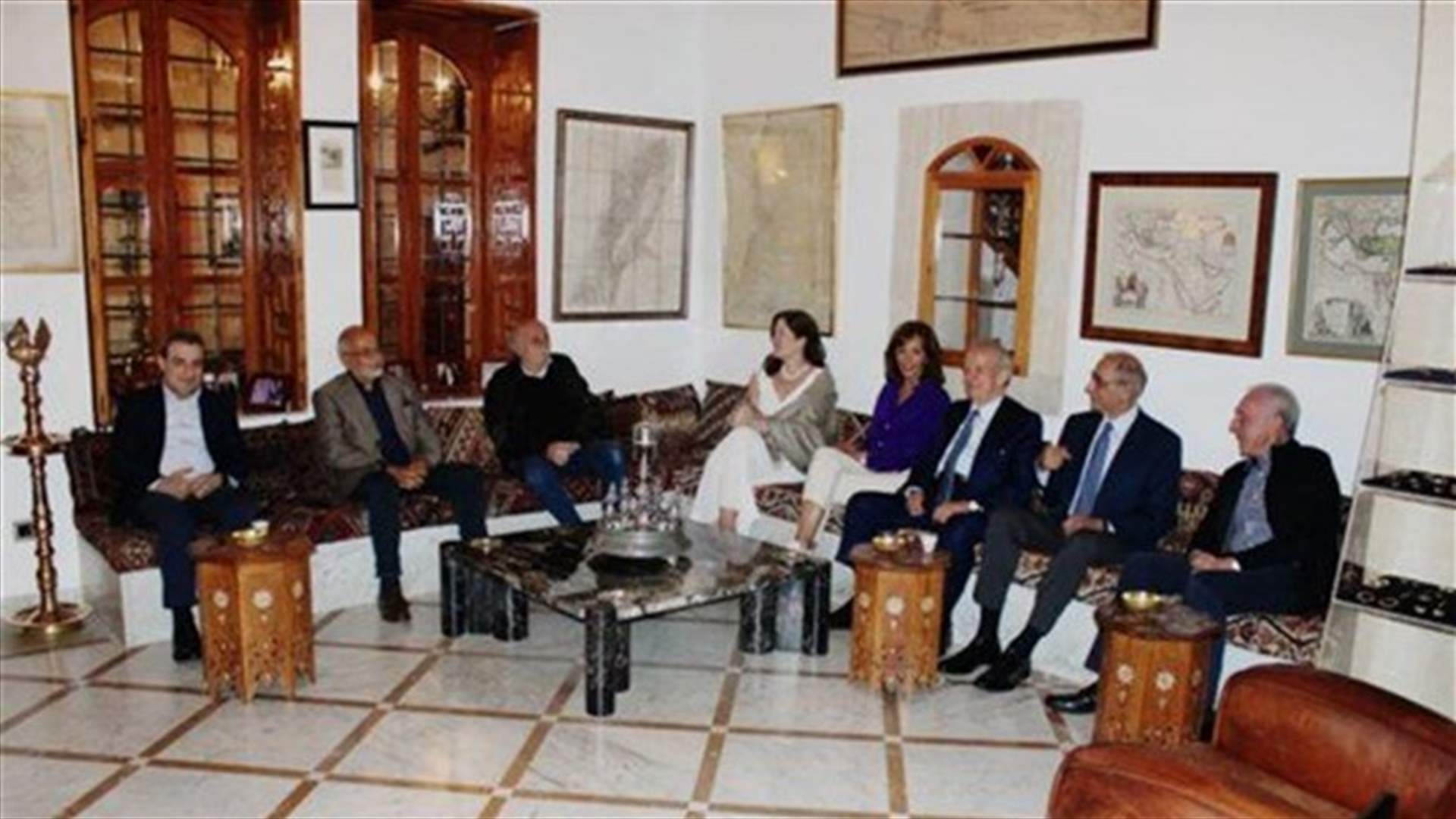 جنبلاط التقى سفيرة الولايات المتحدة في المختارة
