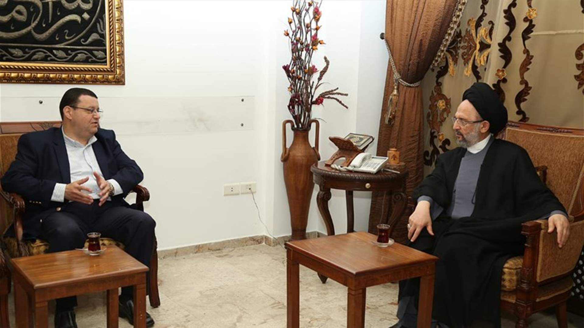 الريّس زار فضل الله موفداً من جنبلاط: متمسكون بـ &quot;الطائف&quot; كوثيقة مرجعية