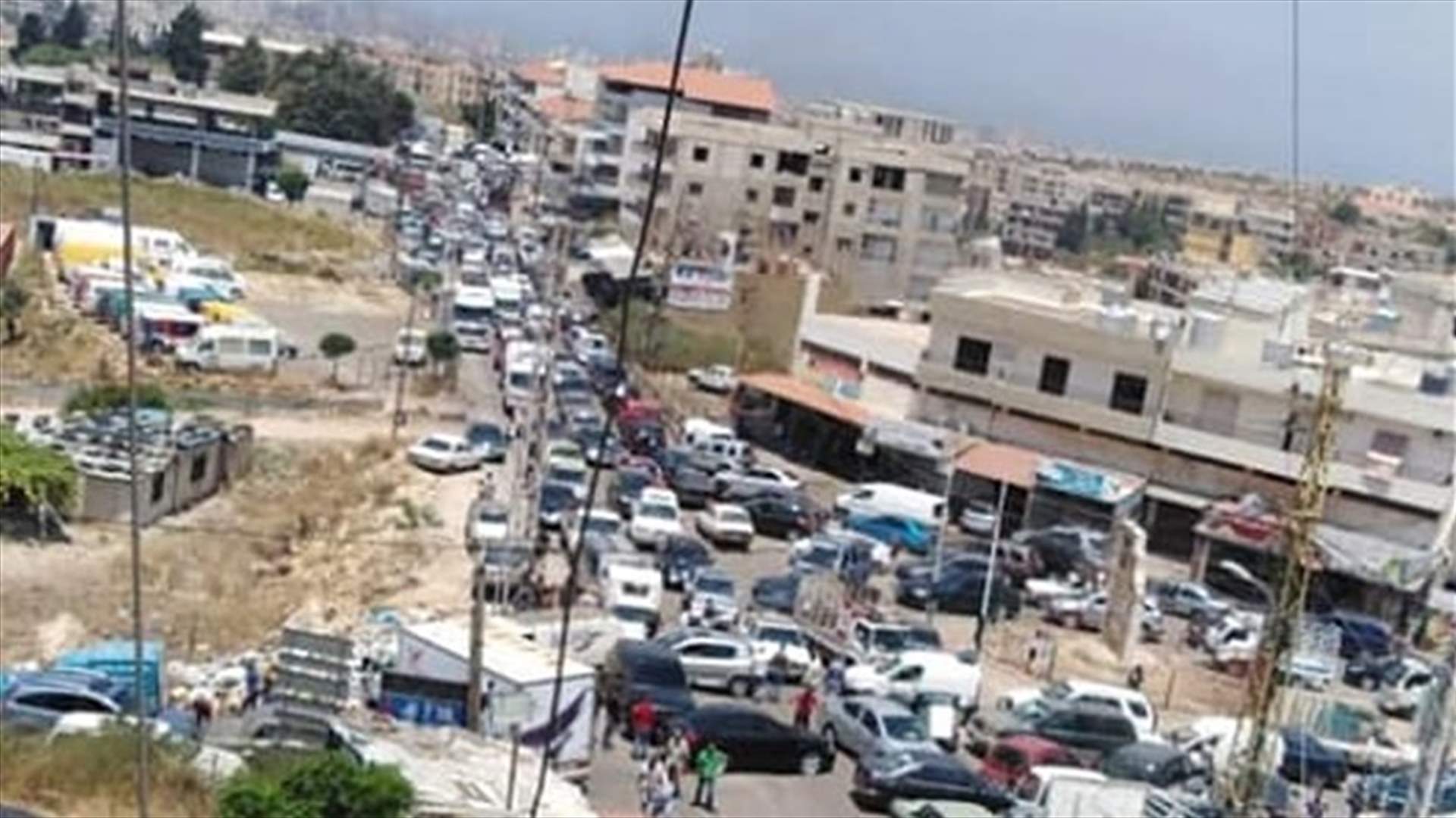 محتجون قطعوا طريق الضنية طرابلس في أكثر من نقطة