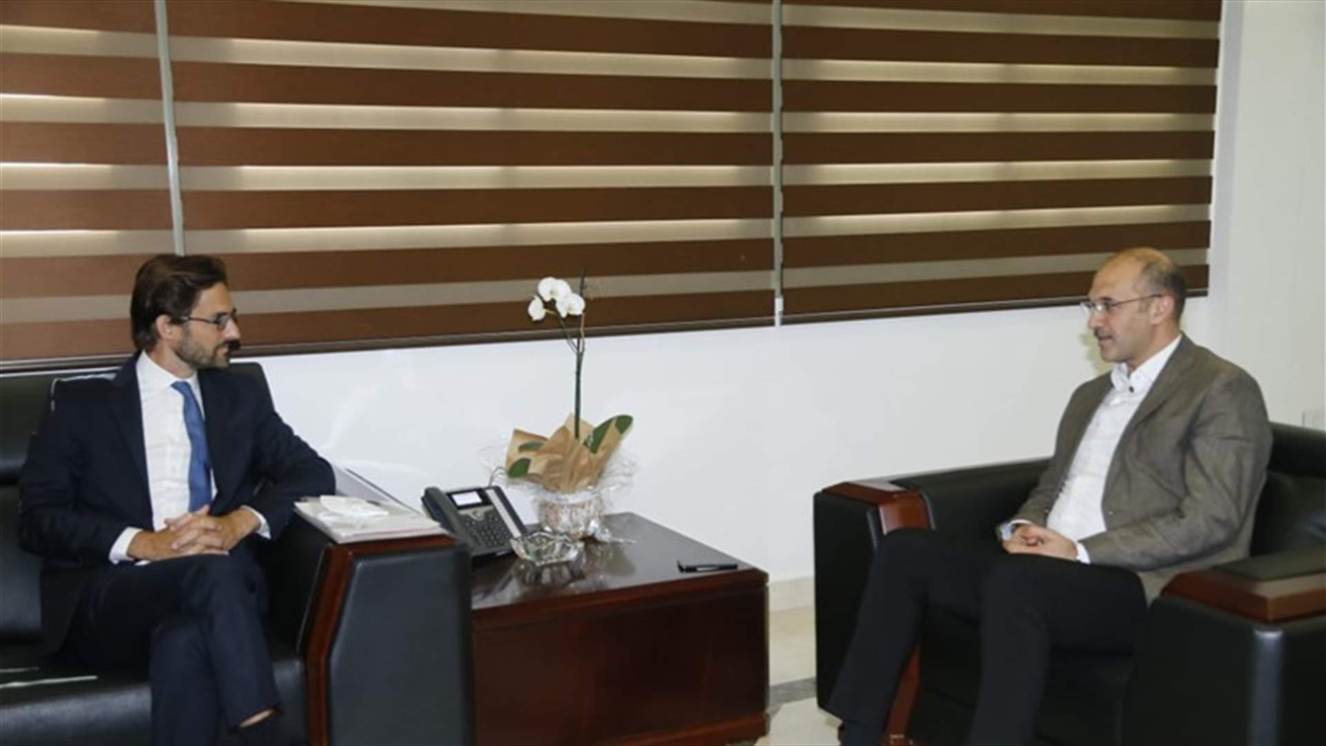 وزير الصحة بحث مع مدير الوكالة الفرنسية للتنمية في مشاريع تطوير القطاع الصحي في لبنان
