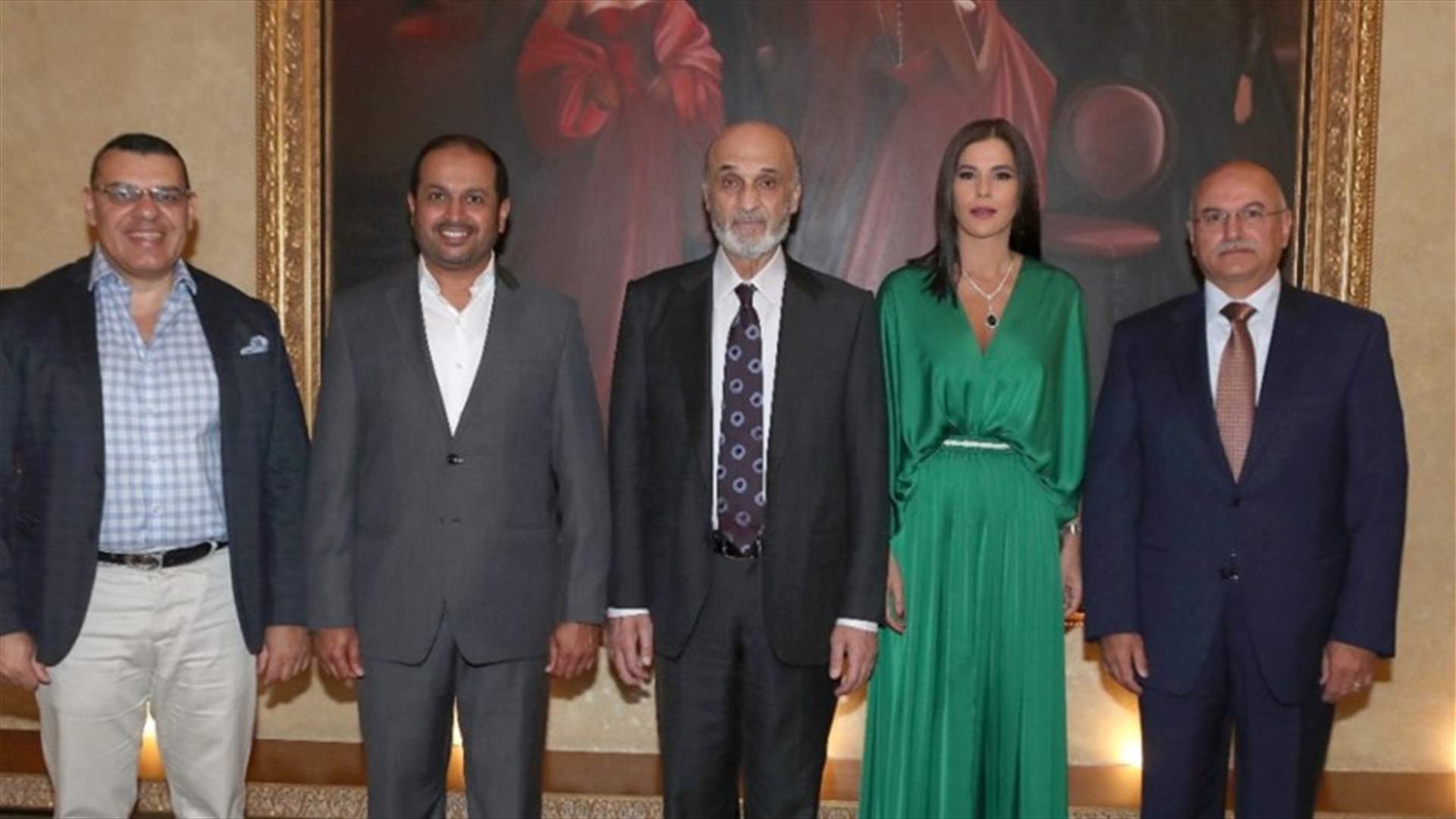 جعجع وعقيلته التقيا سفراء دول عربية