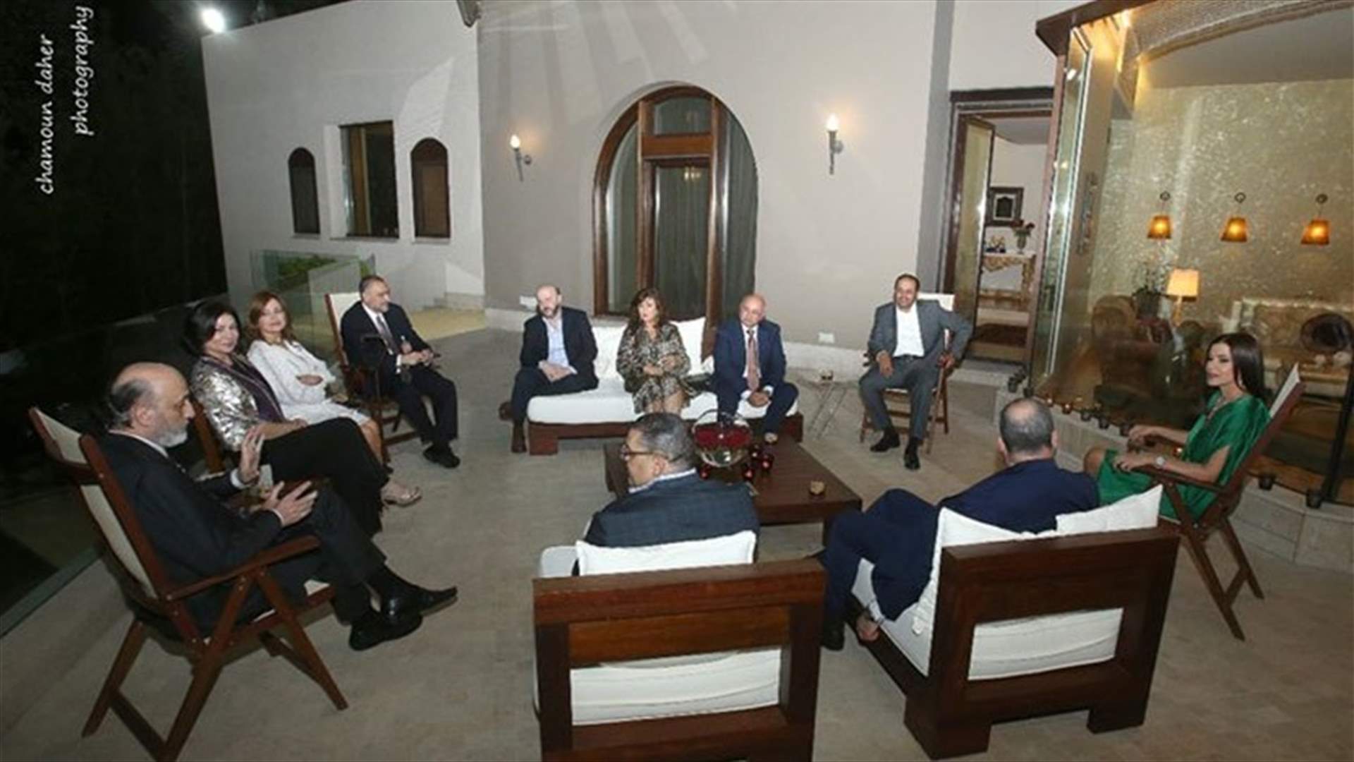 في معراب... لقاء دبلوماسي عربي
