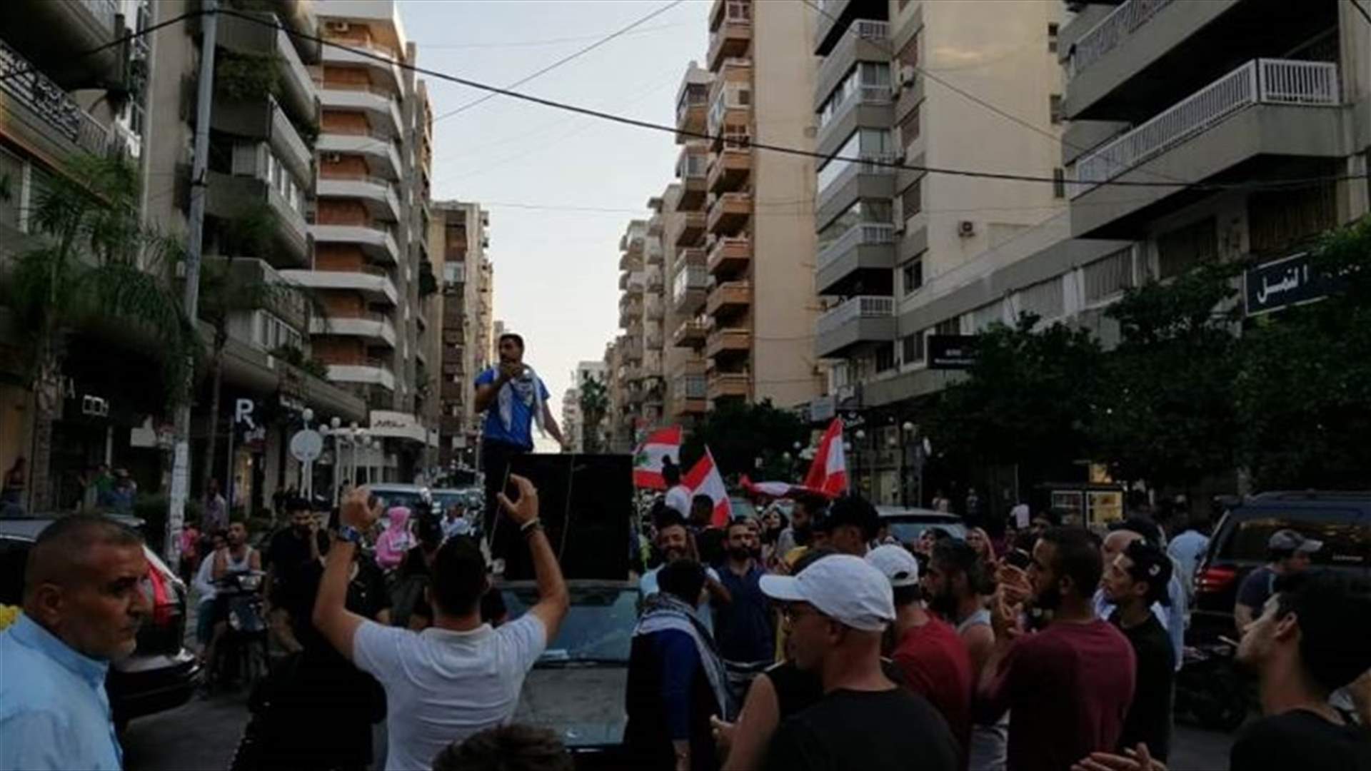 مسيرة في طرابلس ضد الفساد والغلاء