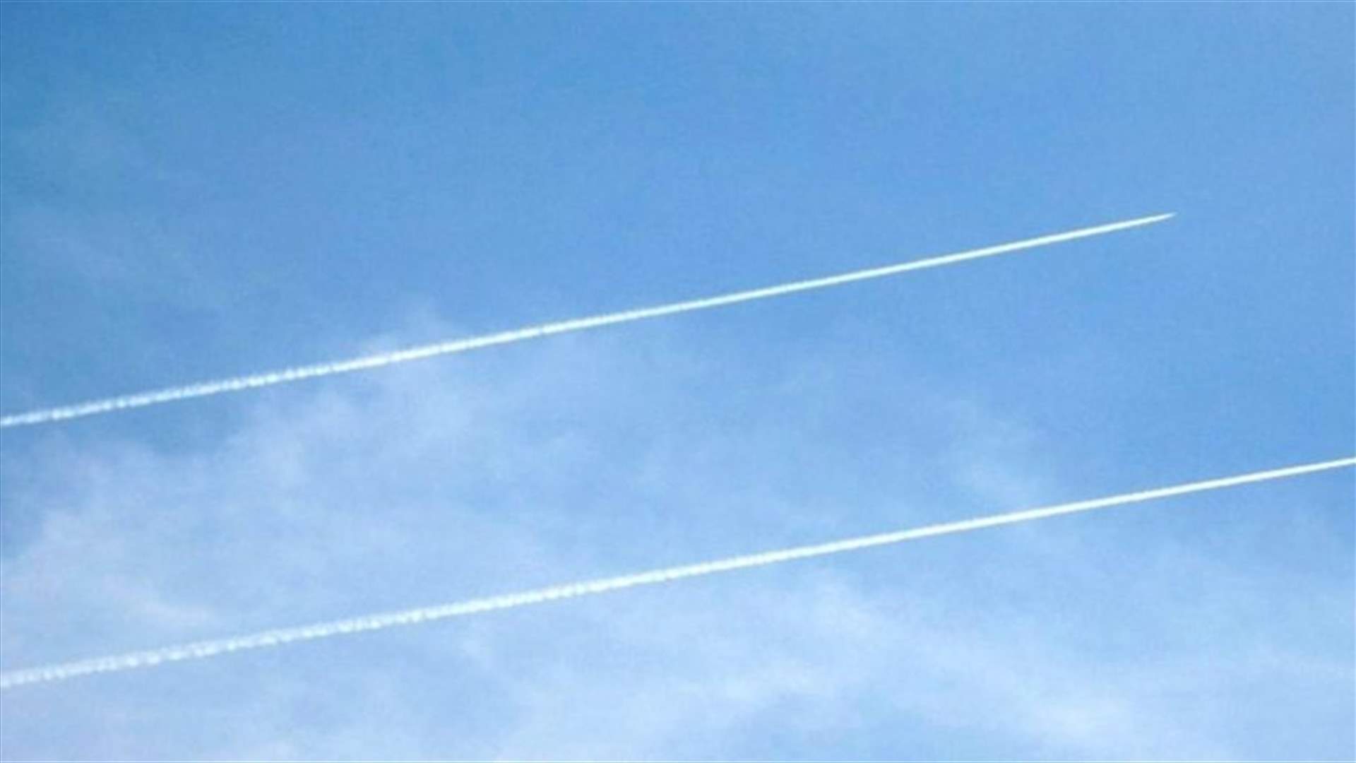 تحليق مكثف للطيران الحربي الاسرائيلي في أجواء عدد من المناطق