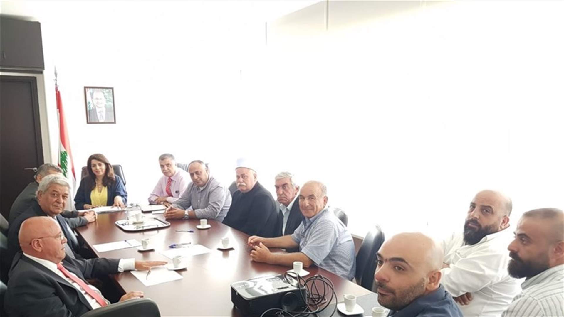 وزيرة المهجرين استقبلت وفدا من أهالي كفرسلوان لإتمام المصالحة بين عائلتين
