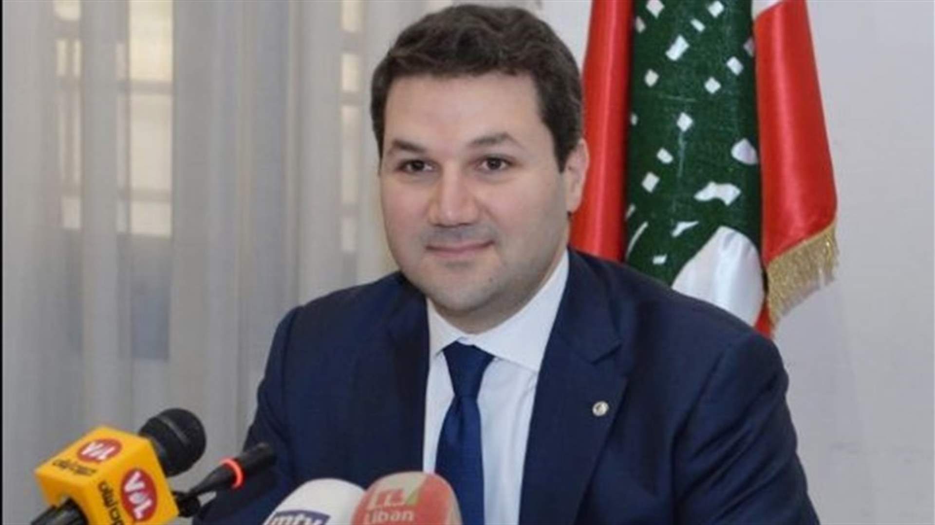 نديم الجميل: ملخص كلمة السيد حسن... الجوع آت والحلّ زراع قدام بيتك