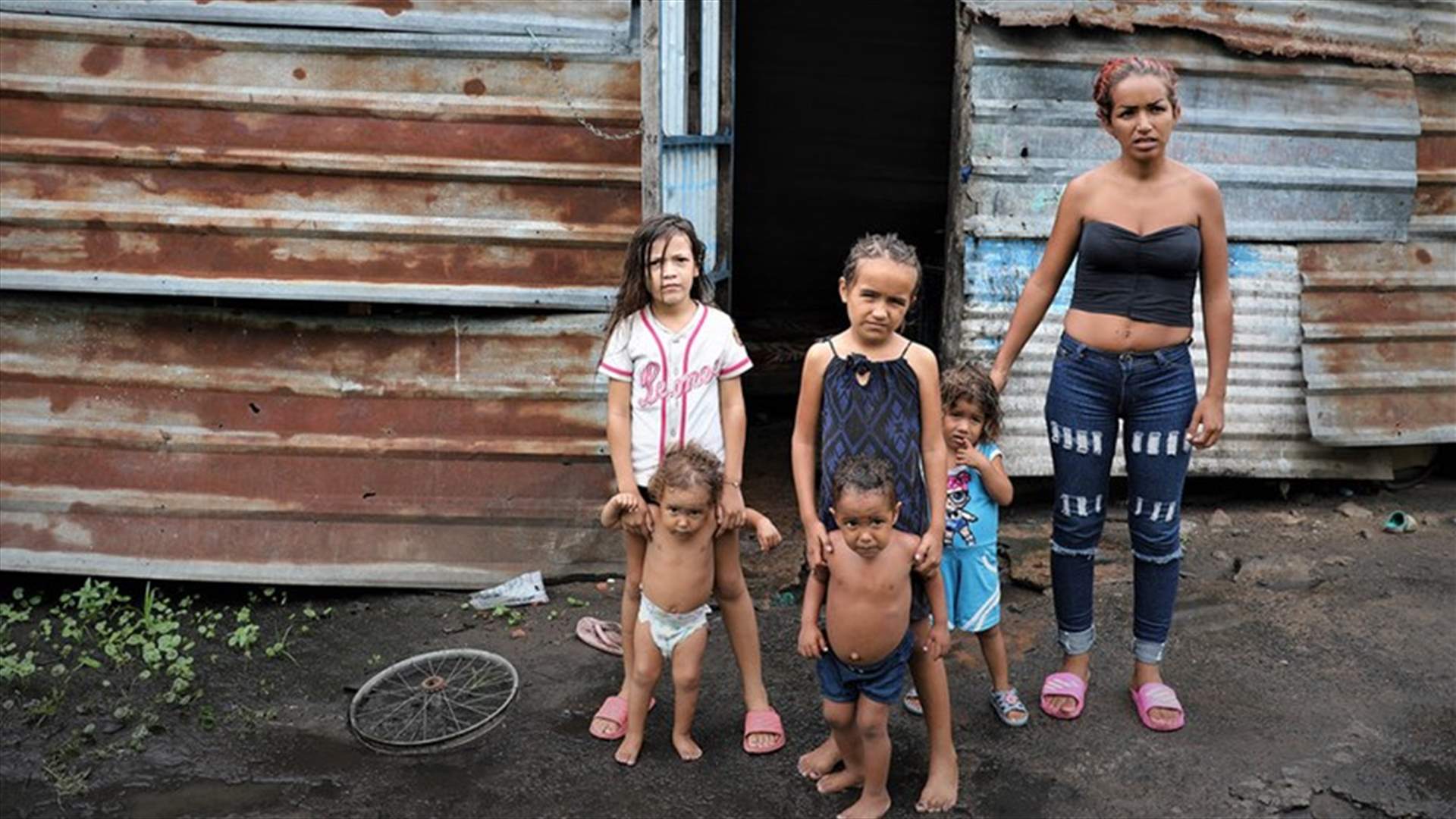 دراسة: معدل الفقر في فنزويلا يقفز وسط انهيار اقتصادي وتضخم جامح