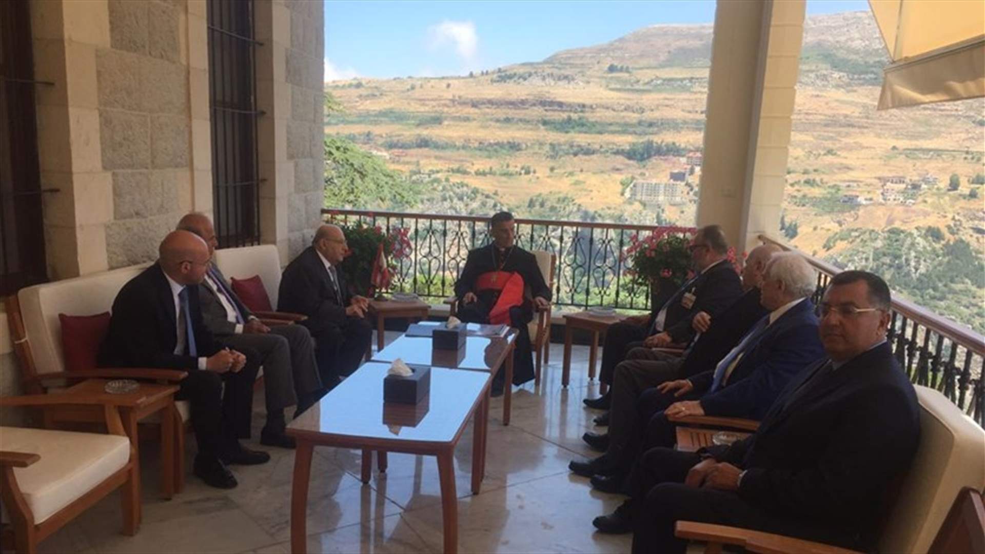 الراعي: لنعمل معا على حياد لبنان كي يكون ارض الحوار