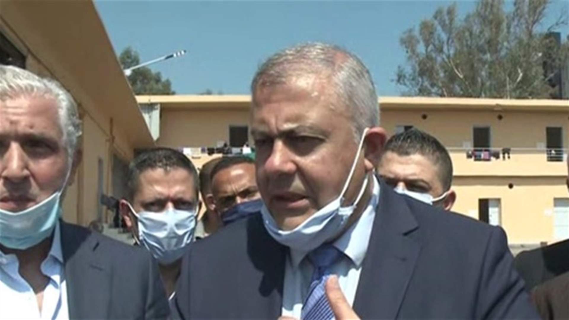 محافظ بيروت من الكرنتينا: مركز الحجر محصن والشروط المعيشية متوفرة حتى يتماثل العمال للشفاء