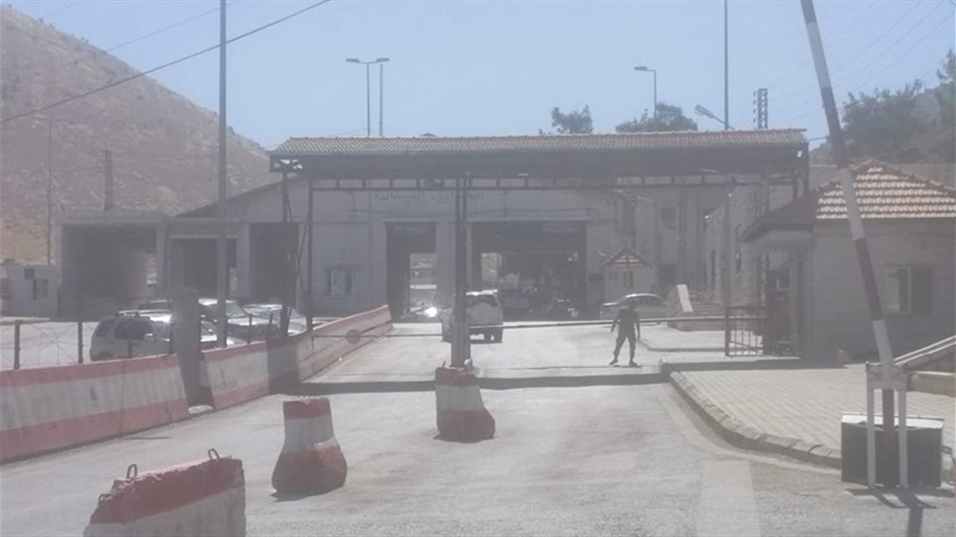 بعد إقفالها بسبب كورونا... إعادة فتح الحدود عند معبر المصنع