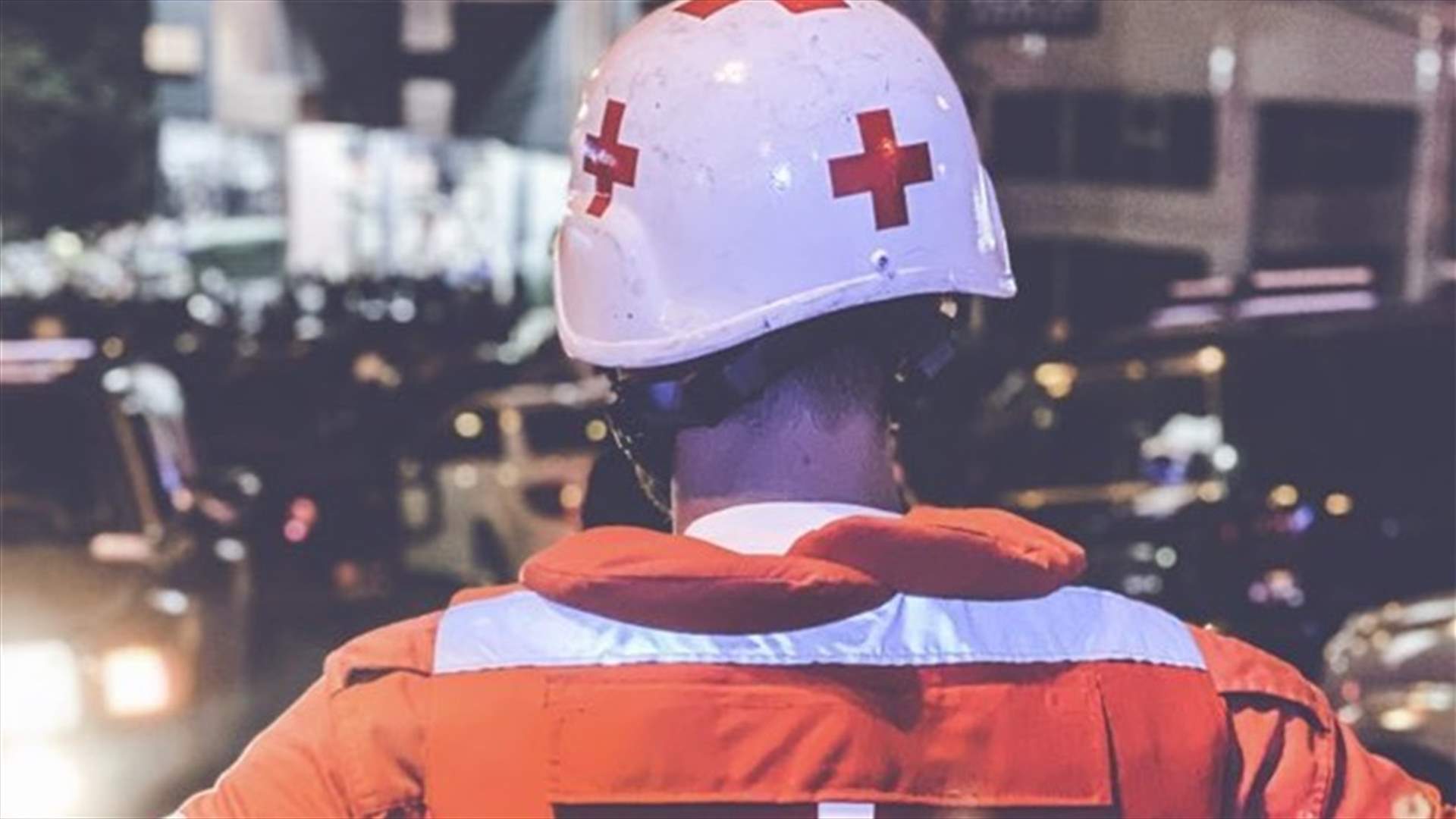 الصليب الأحمر اللبناني يعلن إصابة إثنين من مسعفيه بكورونا