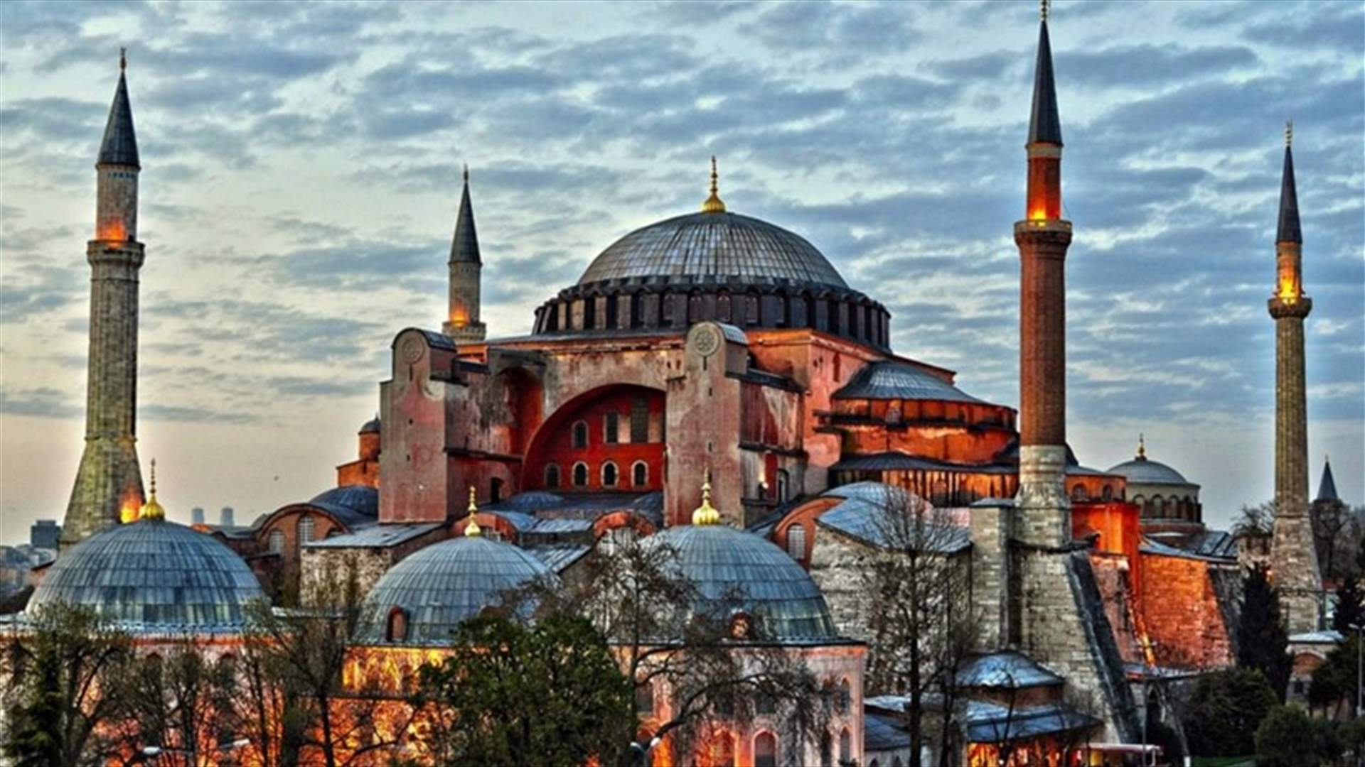 لجنة متابعة مؤتمر المسيحيين العرب دعت تركيا لمراجعة القرار المتعلق بـ &quot;آيا صوفيا&quot;
