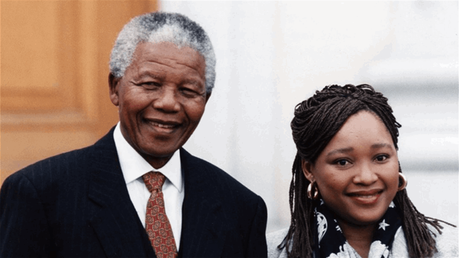 هل كورونا هو سببب وفاة إبنة نيلسون مانديلا الصغرى؟