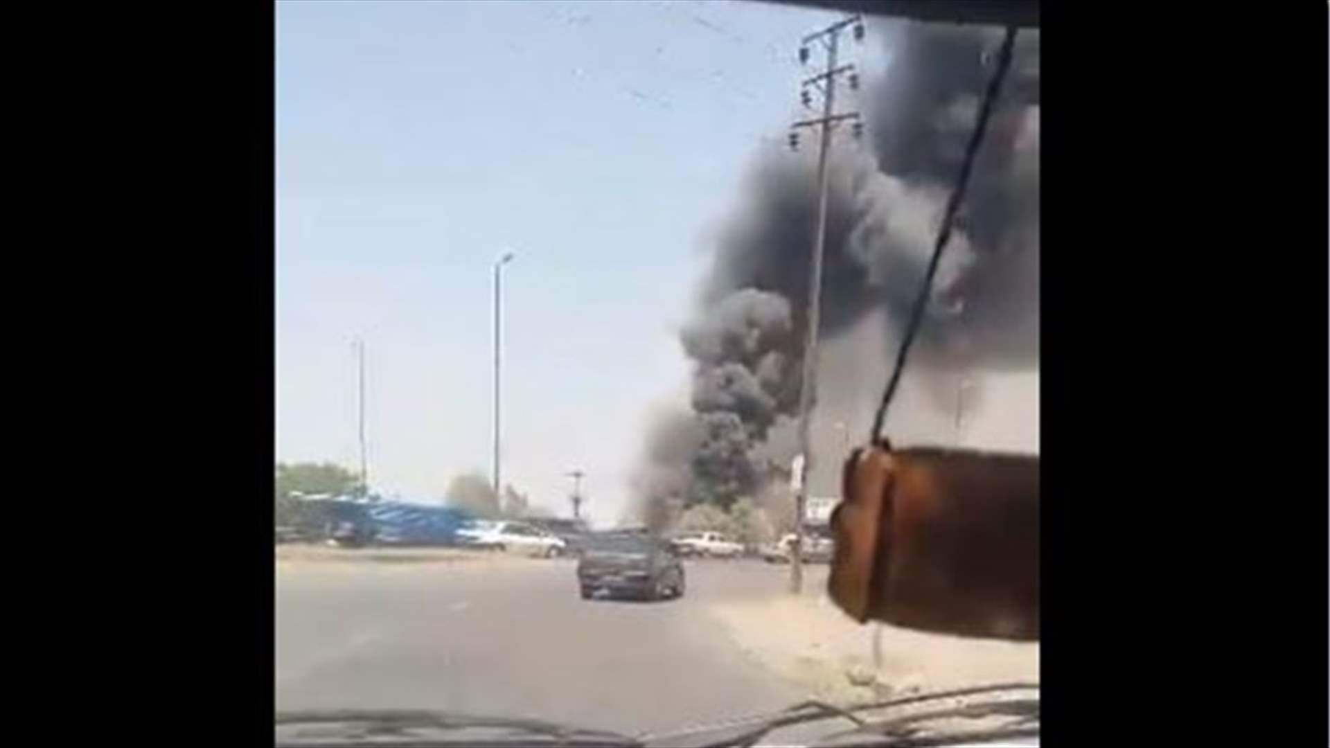 حريق في مصنع بشمال غرب إيران (فيديو)