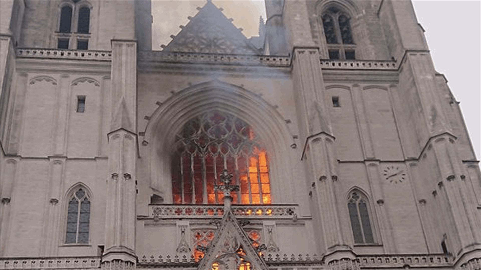 Lawyer says detained Nantes cathedral volunteer not linked to fire