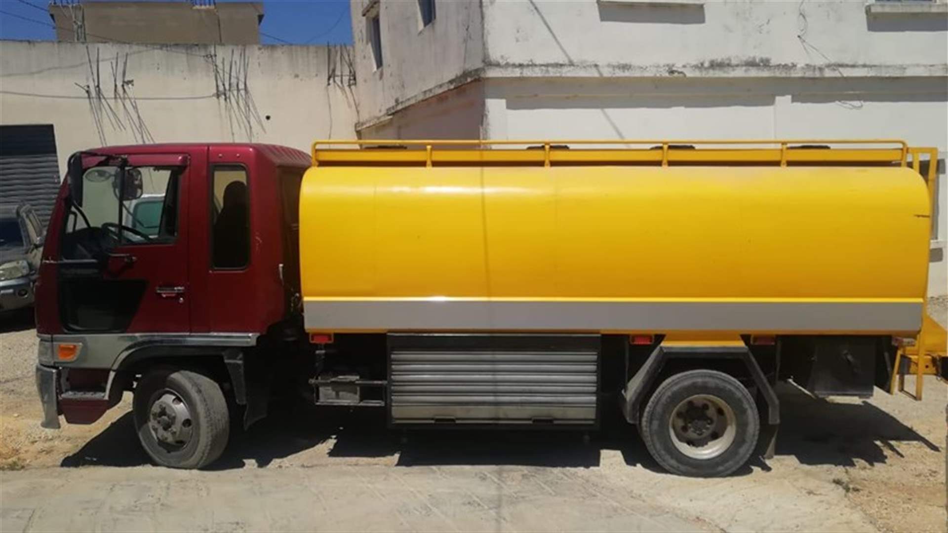 توقيف صهريج مازوت لمخالفة صاحبه التسعيرة الرسمية...