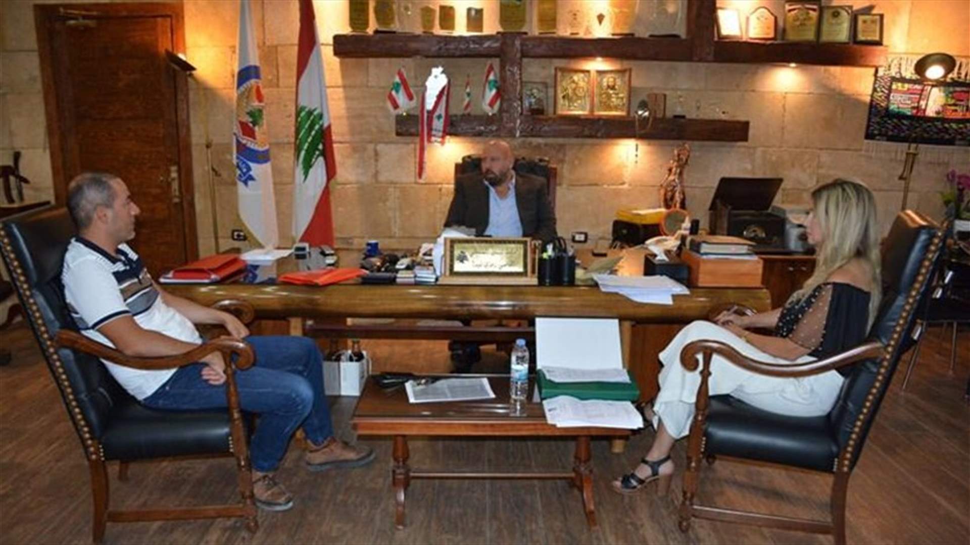 نهرا يتابع موضوع اختلاس أموال عامة من صندوق بلدية الميناء