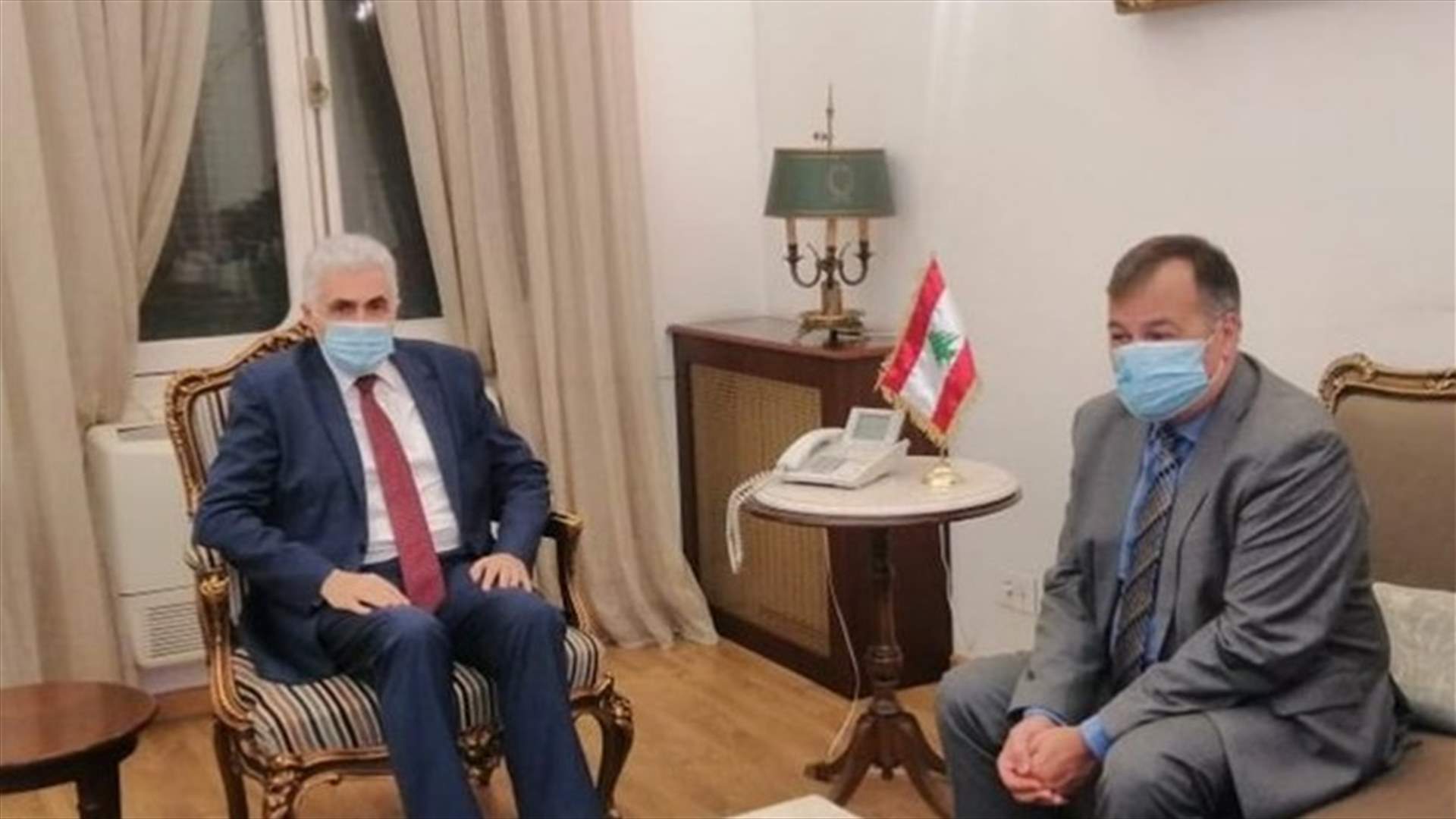 حتي التقى سفير بلغاريا في لبنان وهذا ما بحثا فيه