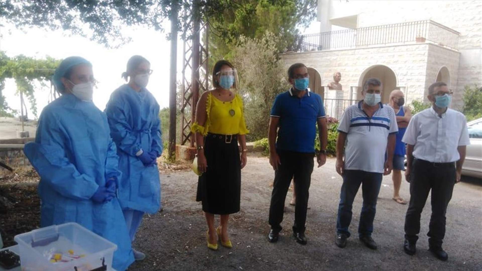 فحوص PCR لنحو 50 شخصاً في بجه والخاربة وجدايل ممن خالطوا الممثل وجيه صقر