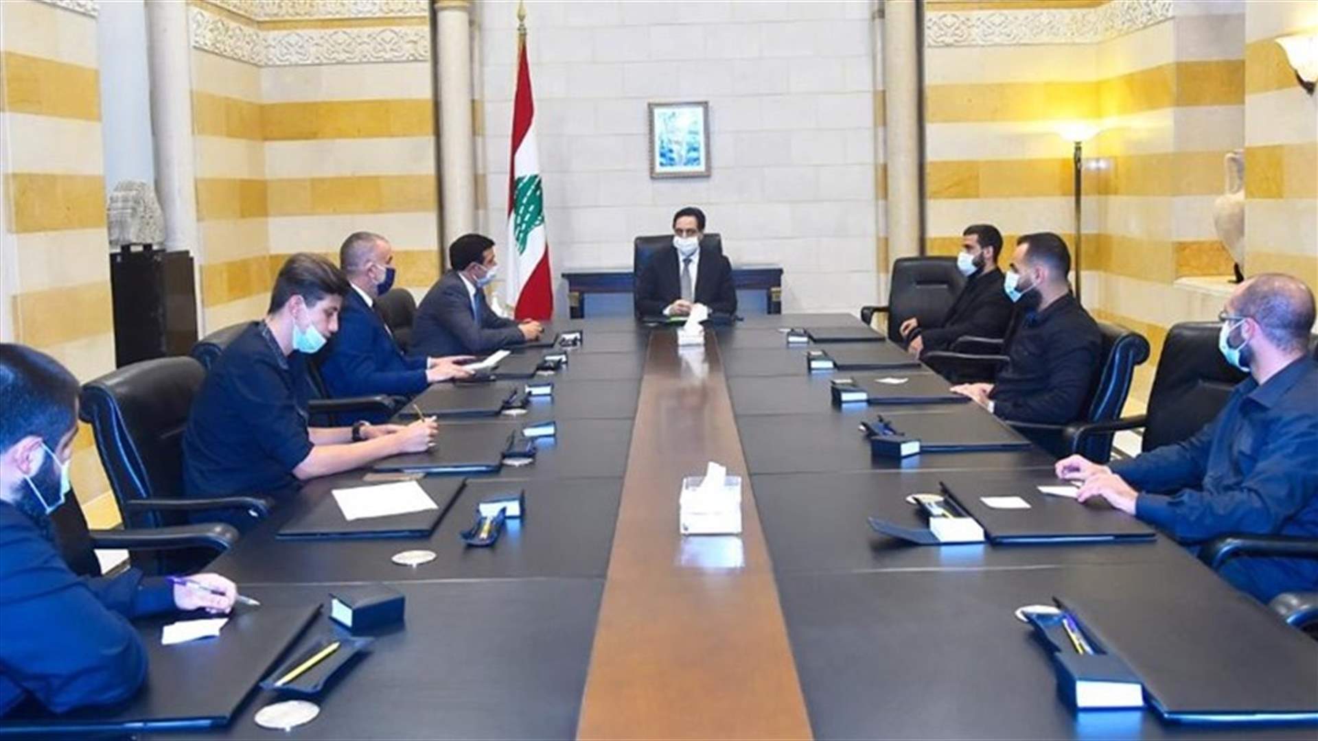 الأملاك البحرية وسكك الحديد بين دياب ونجار ووفد من مجموعة &quot;أوعى&quot;
