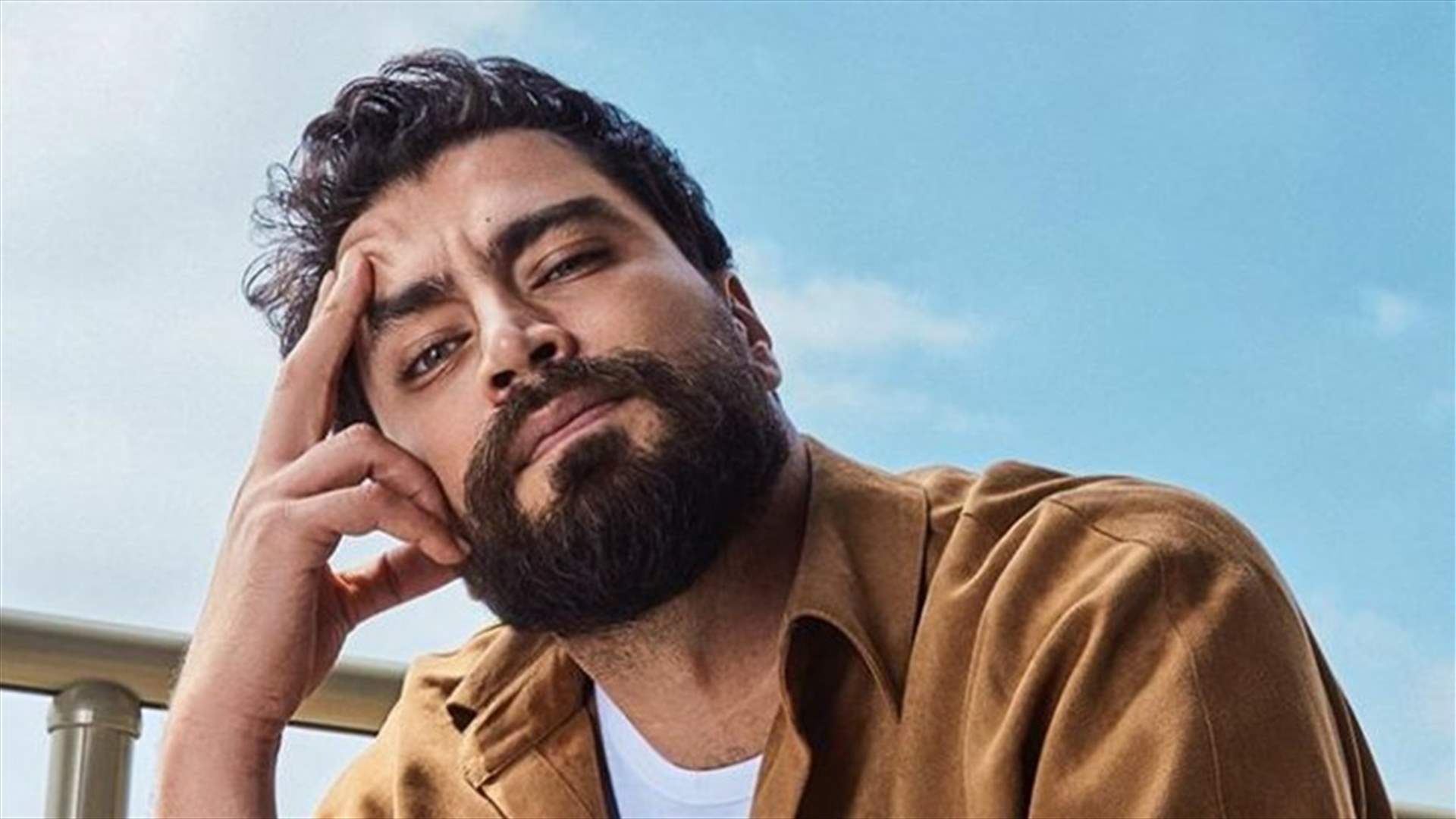 بعد انتشار معلومات عن إصابته وزوجته بكورونا.. معتصم النهار ينشر نتيجة الـ PCR