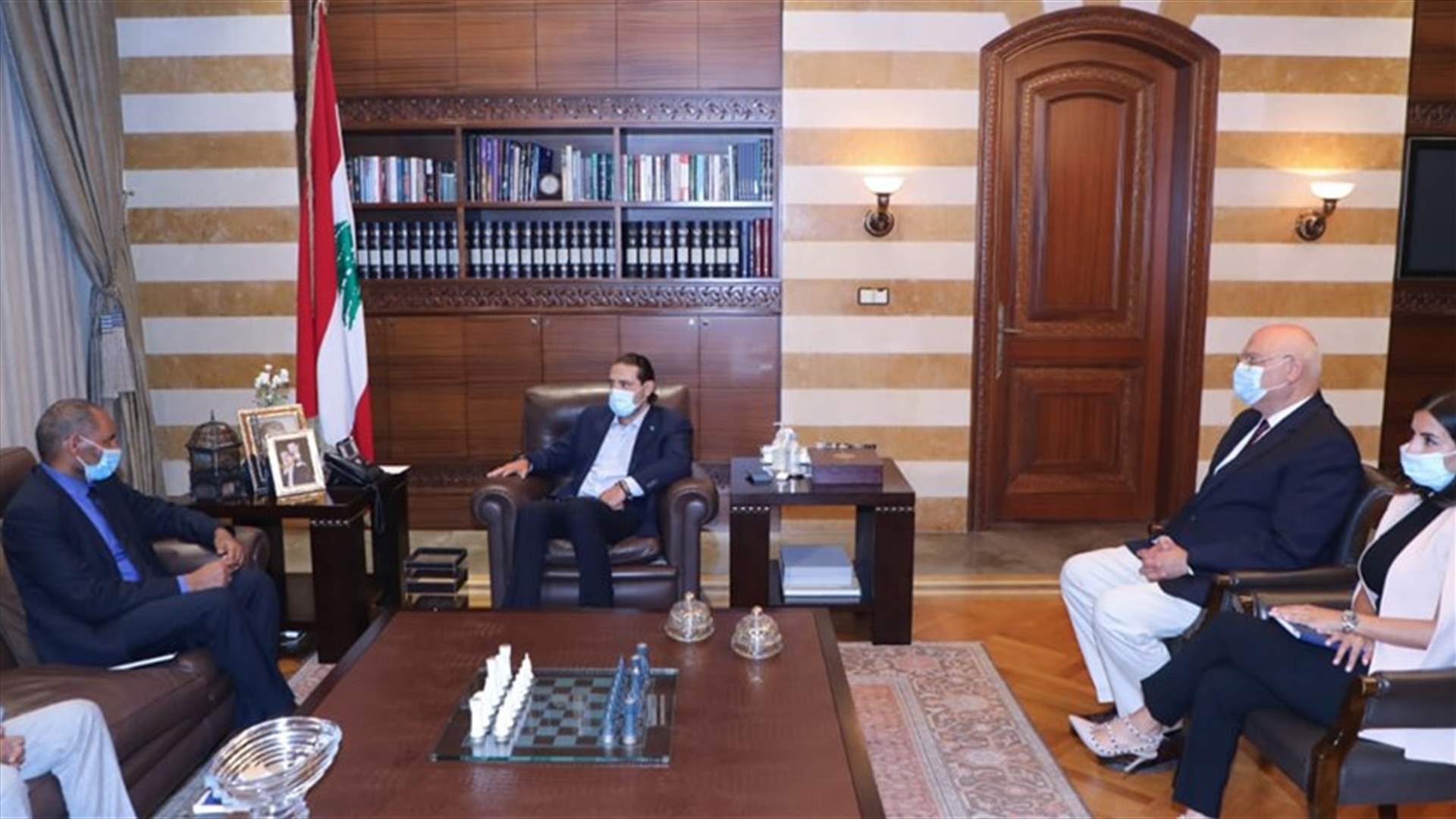 سلسلة استقبالات للرئيس الحريري اليوم في بيت الوسط