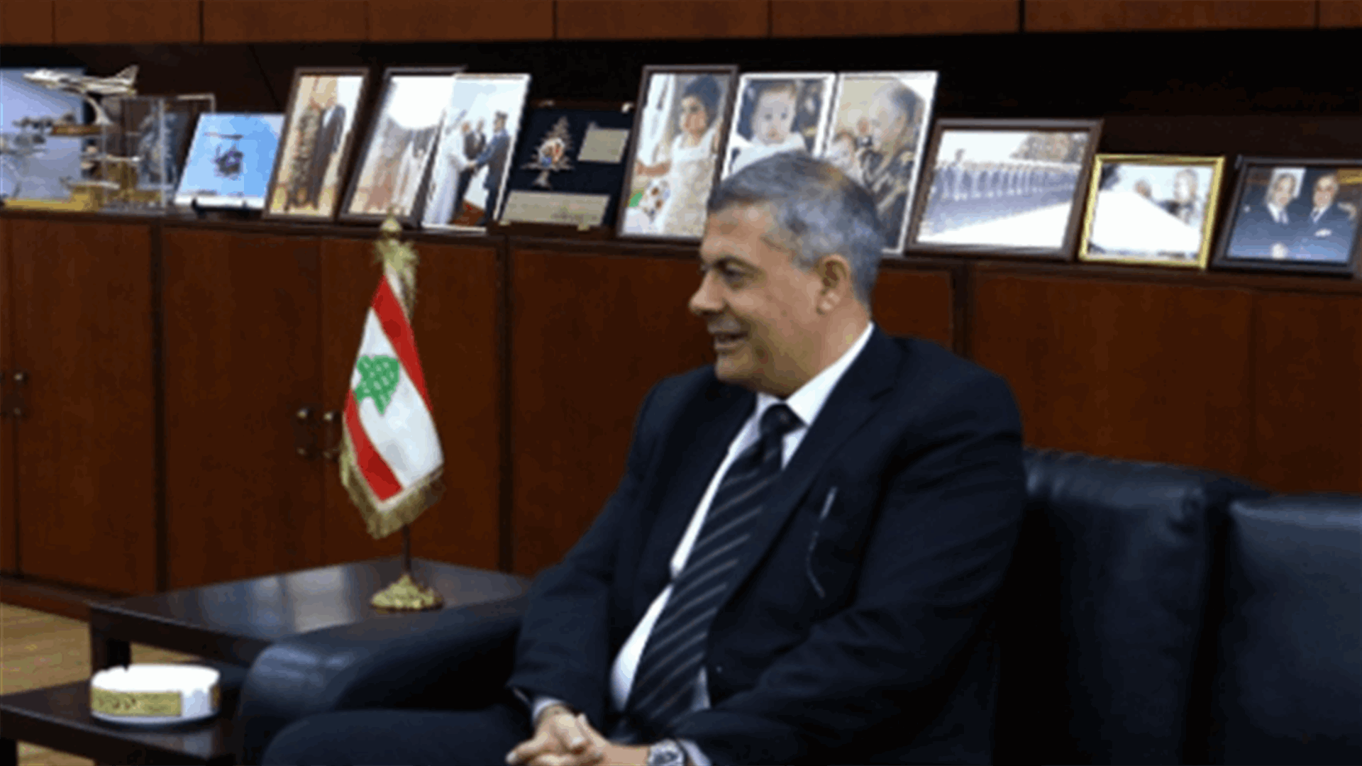 محافظ بيروت طلب وقف التجمعات لأشخاص يفترشون الأرض من جنسيات مختلفة منعا لإنتشار الفيروس