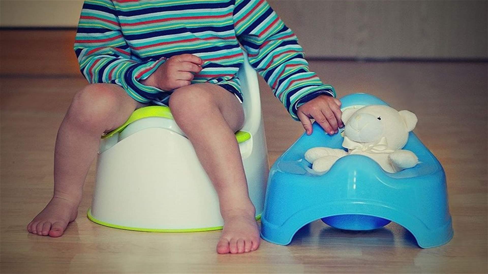 أب يضرب إبنه حتّى الموت أثناء تعليمه استخدام الحمام
