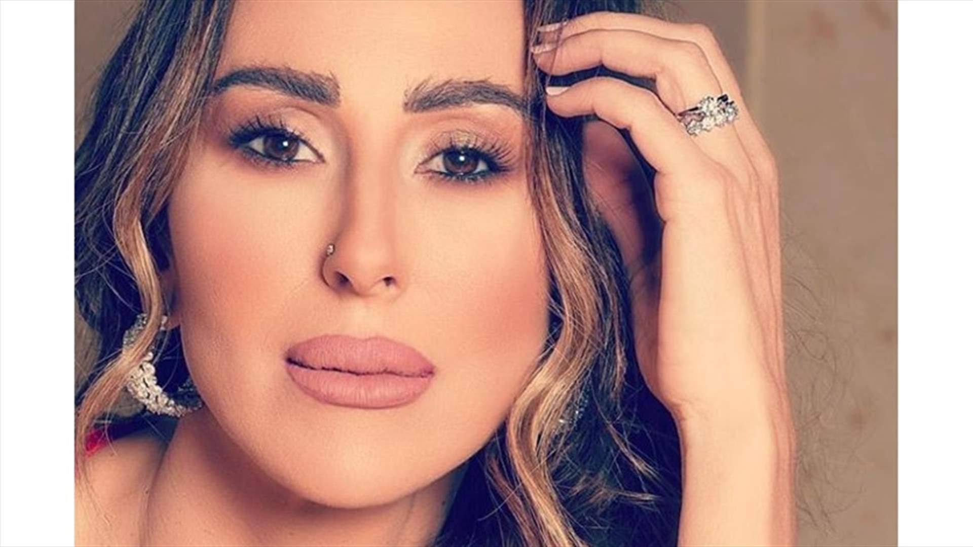 ورد الخال مع باسم رزق في السرّاء والضرّاء.. لهذا السبب اعادت نشر صورة زواجها المدني
