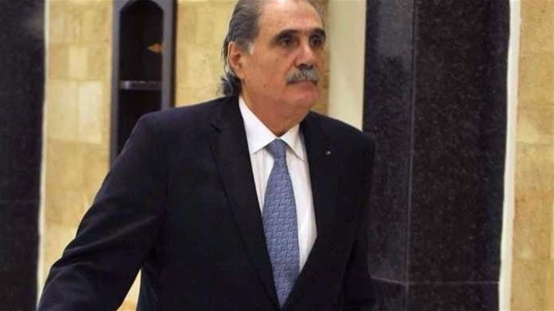 سليم جريصاتي ردا على السنيورة: من يستغبي عقول اللبنانيين هو من أفقرهم