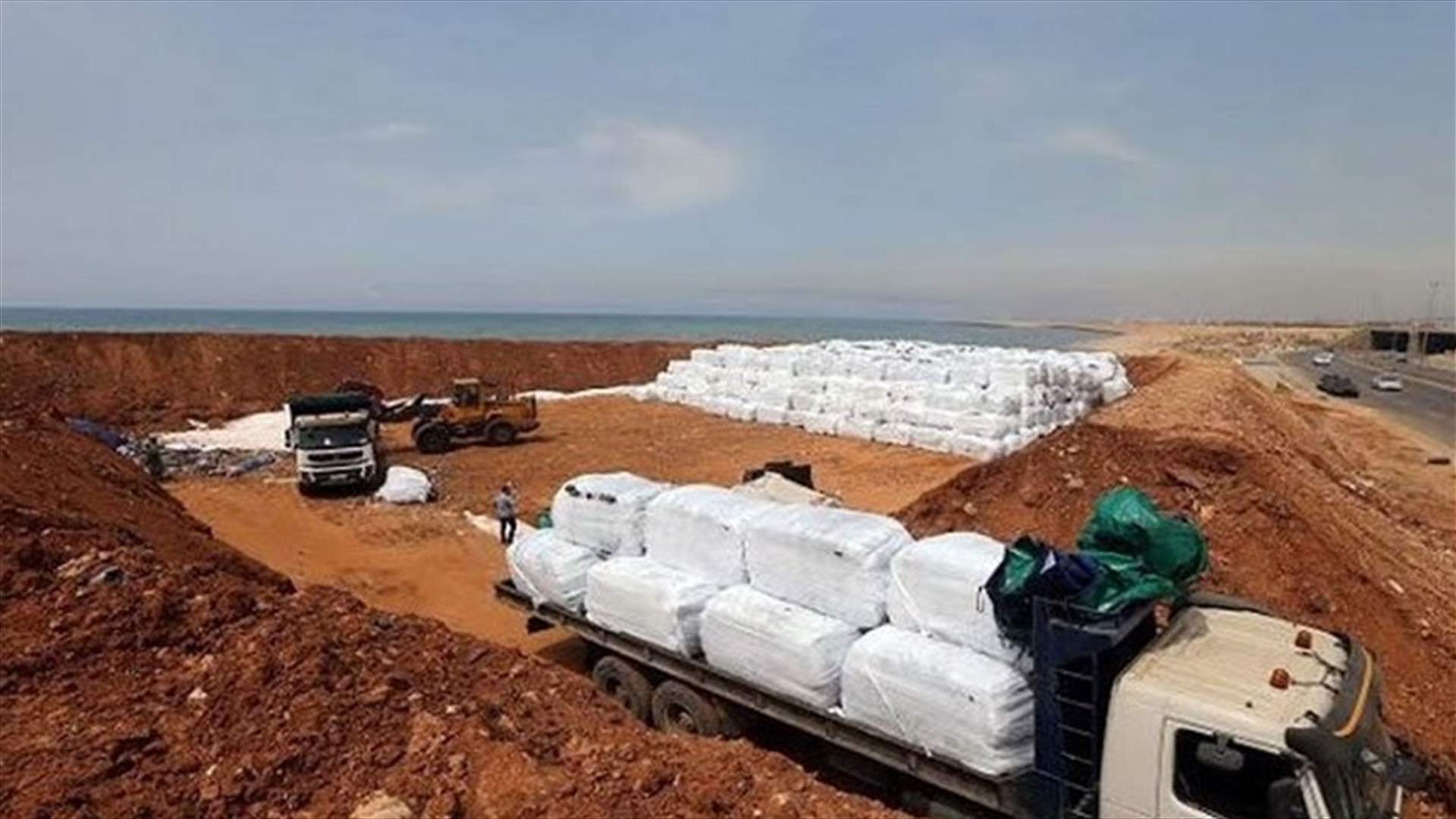 قرار بإعادة استقبال النفايات في مطمر الكوستابرافا لمدة 10 أيام... اليكم التفاصيل